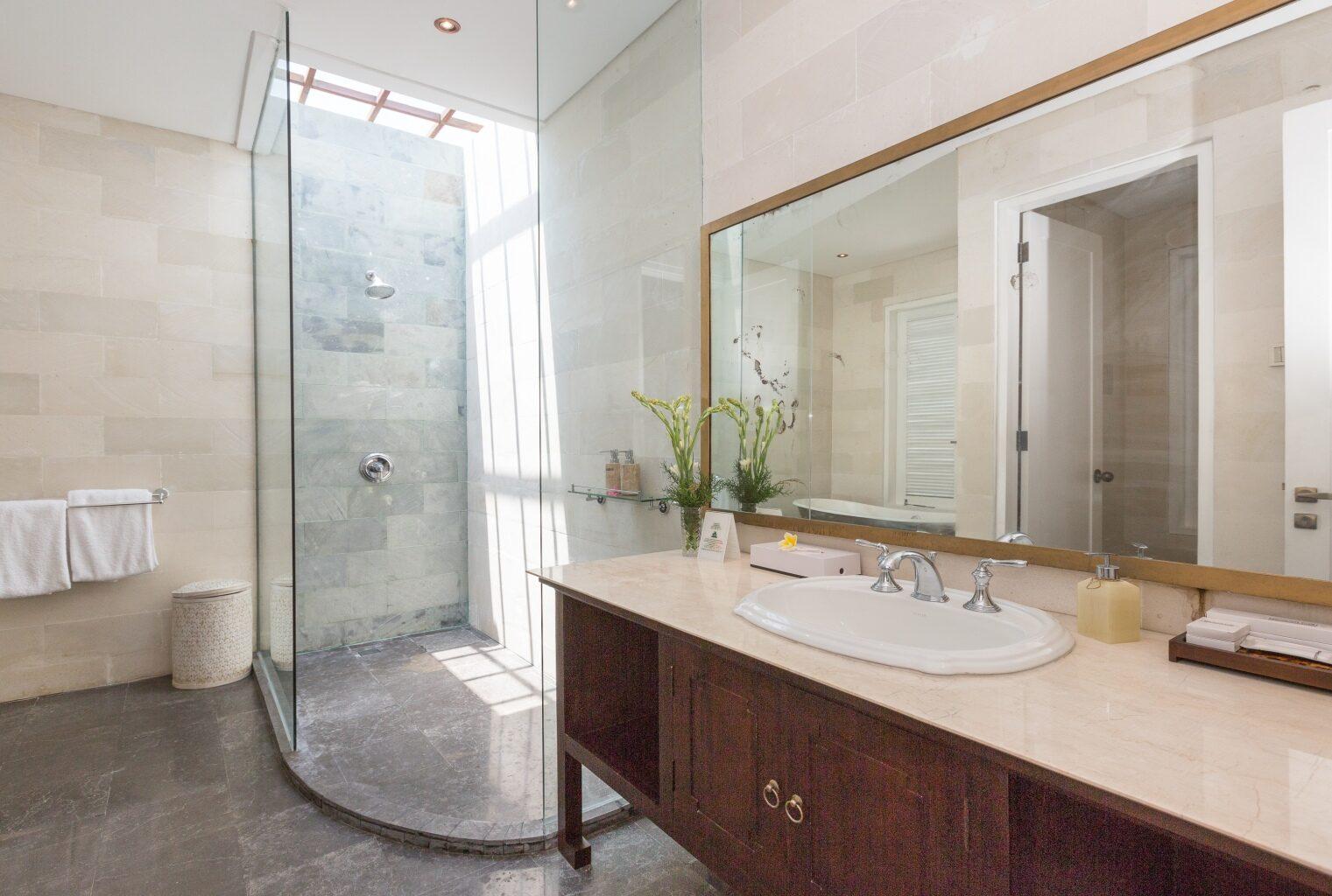 Villa Jadine Canggu Bali – Luxury Private Villa Near Berawa Beach - Photo 5