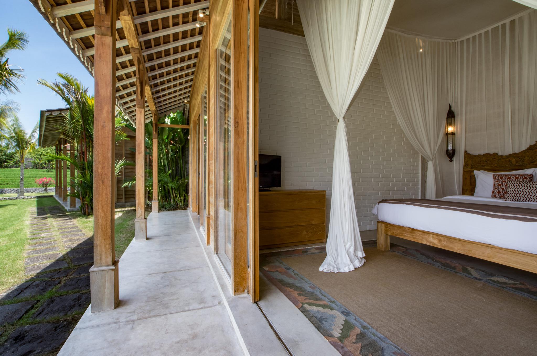 Villa Mannao (8 Bedrooms) - Photo 4