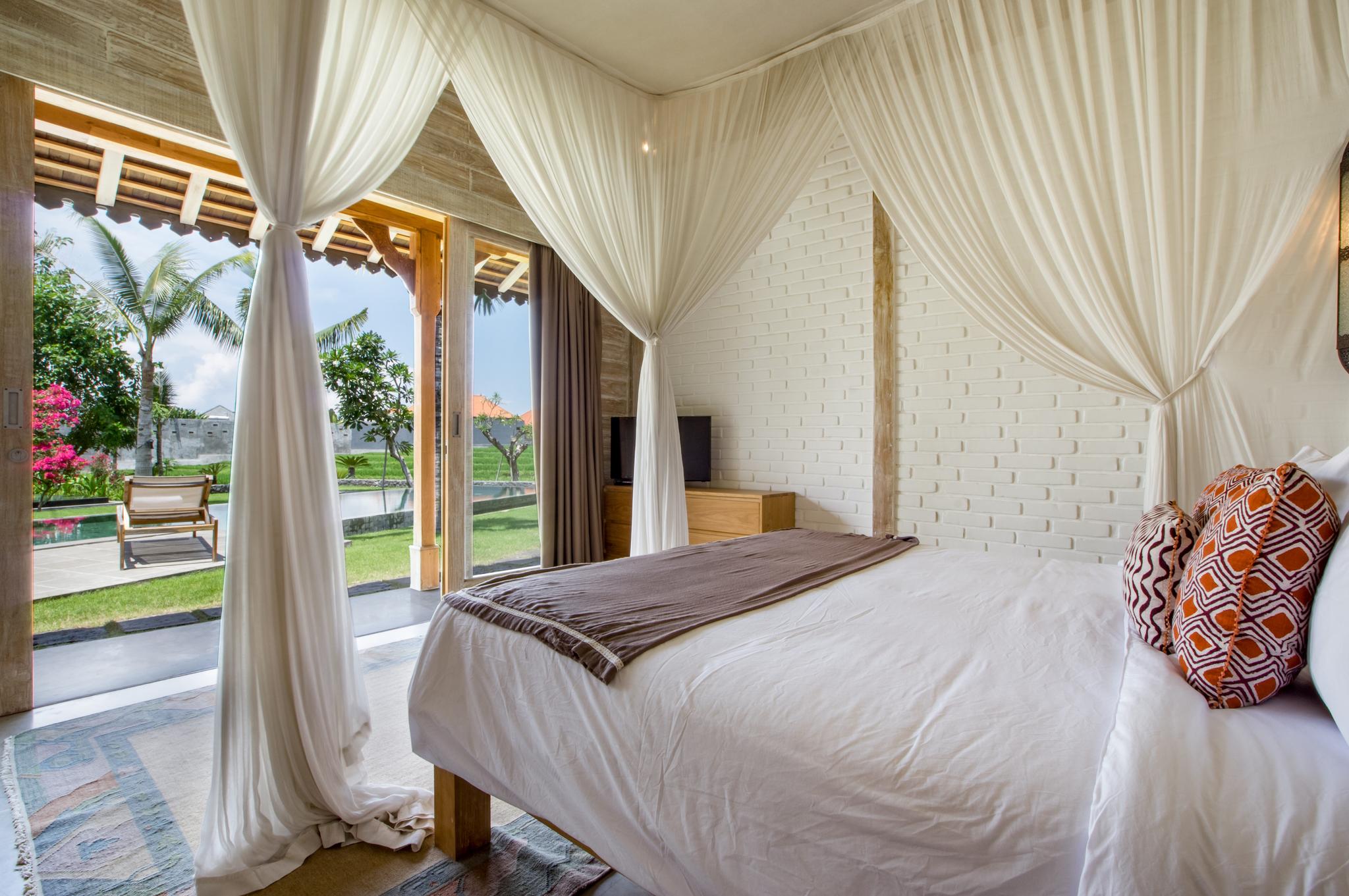 Villa Mannao (8 Bedrooms) - Photo 3