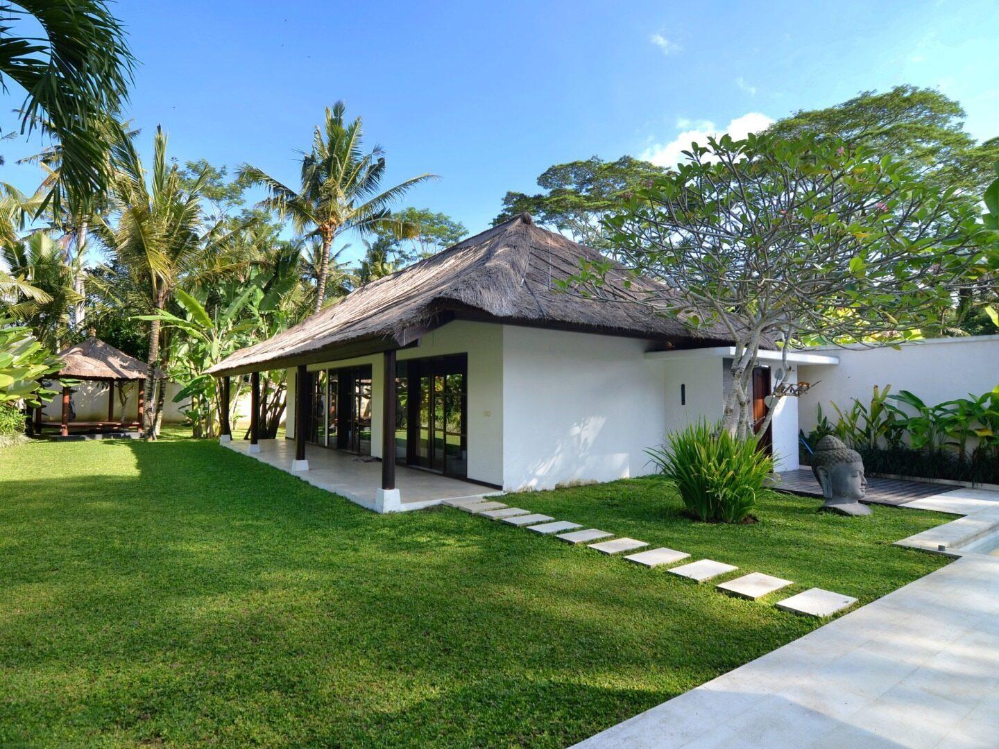 Villa Candi Kecil Empat - Photo 7