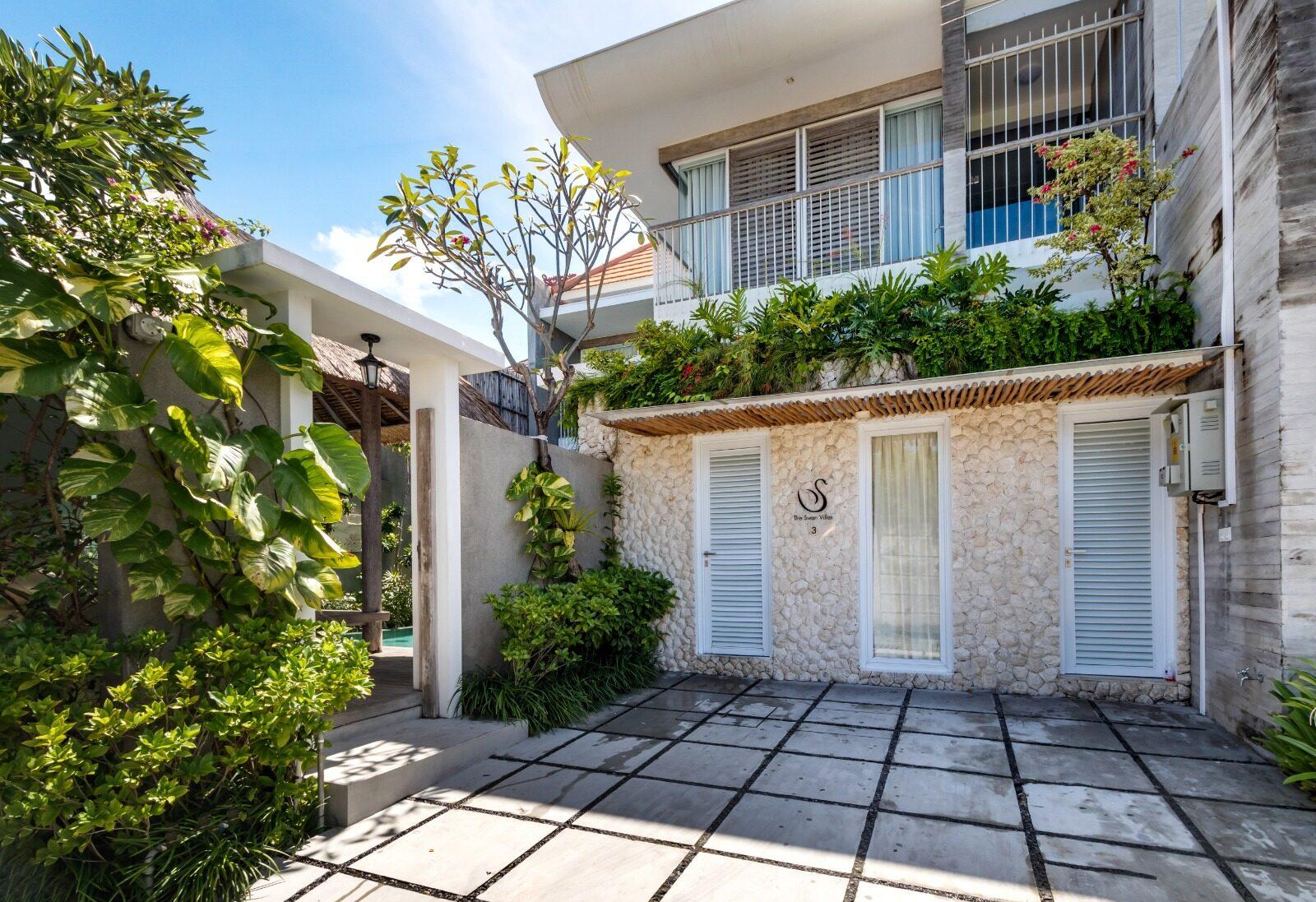 Swan Villa 3 - Photo 1