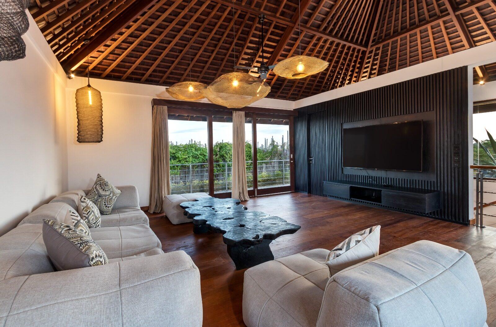 Sundance Villa - Photo 8