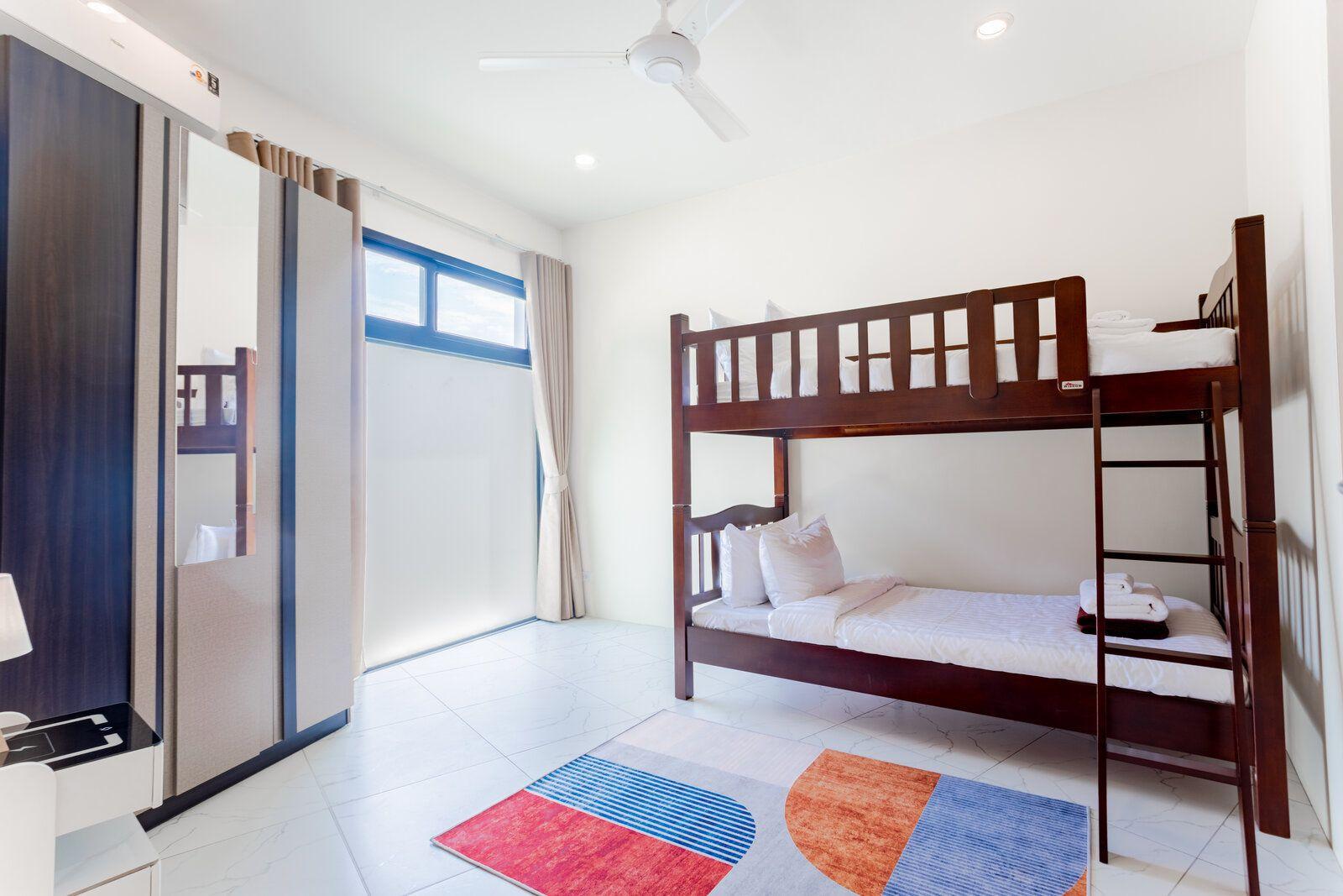 La Concha Villa - Photo 8