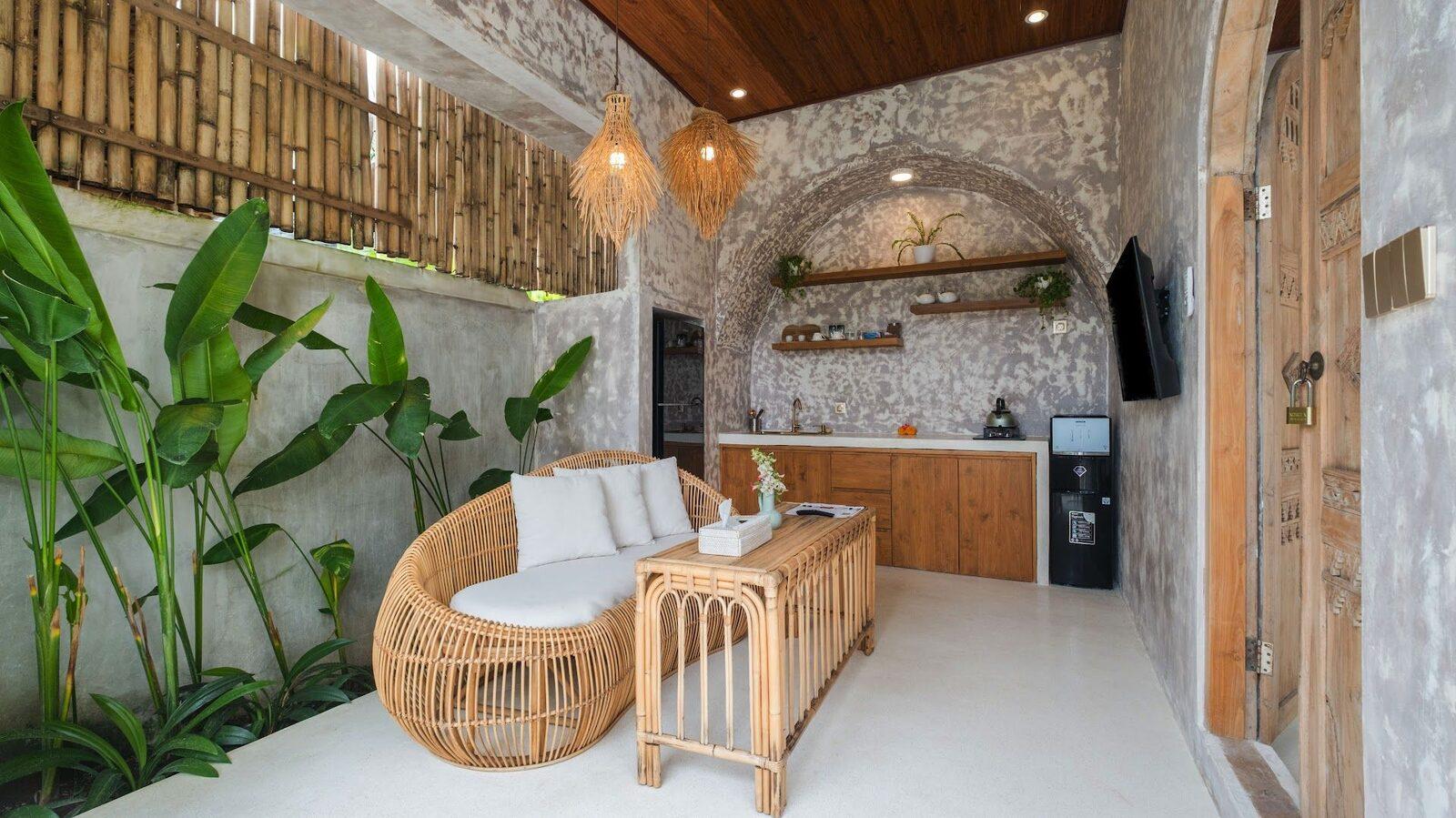 Loona Palm Villa 1 - Photo 2