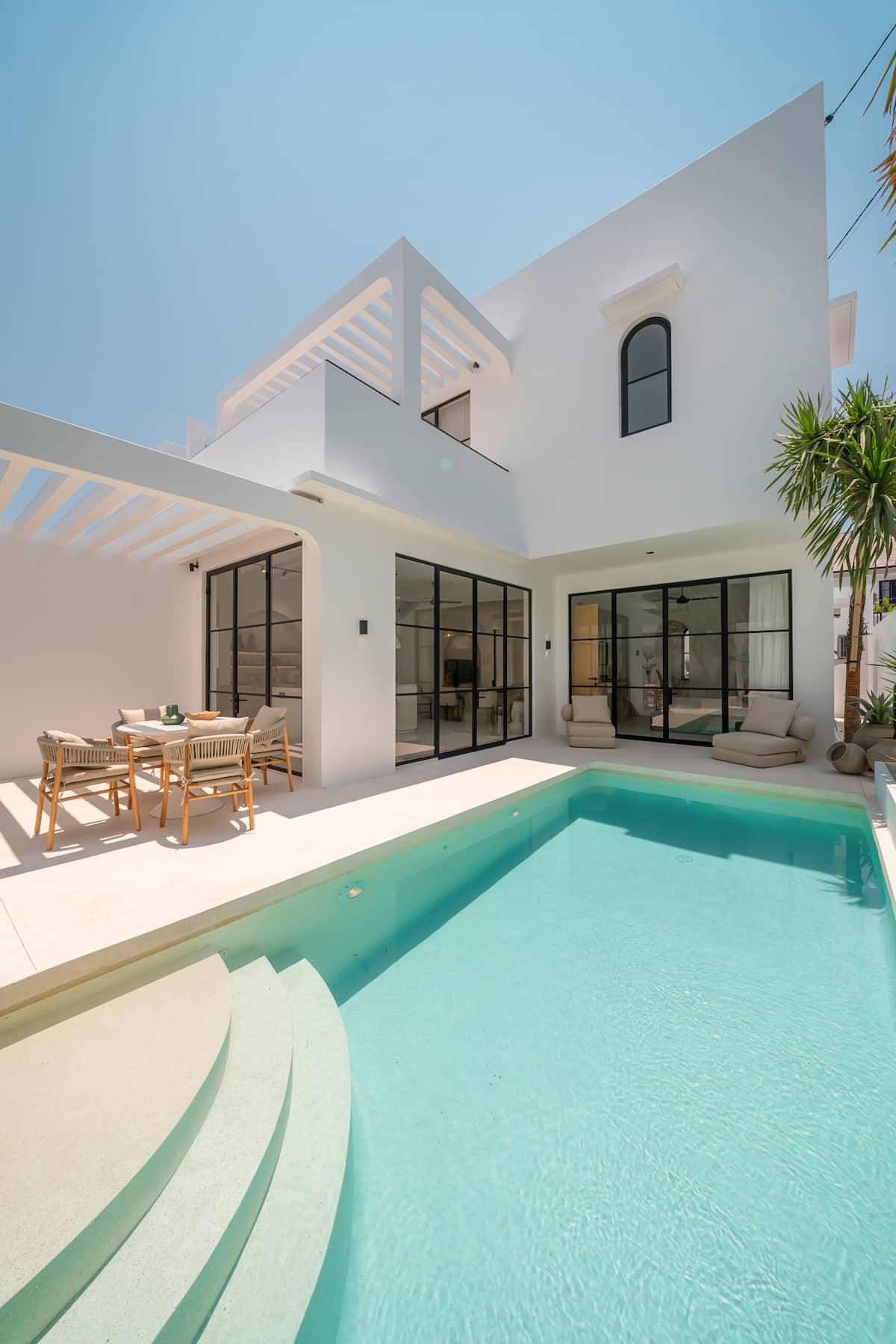 Villa Aruna - Photo 1