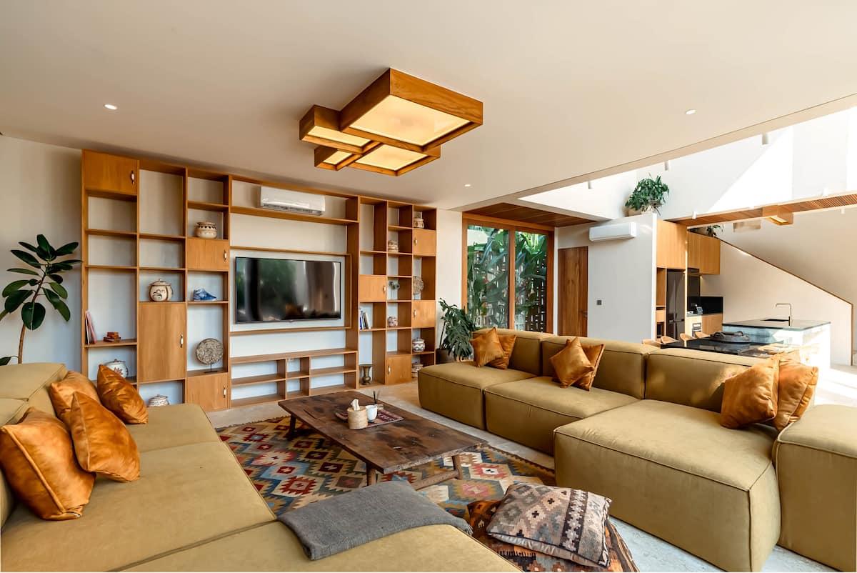 Ayala Saya - Photo 2