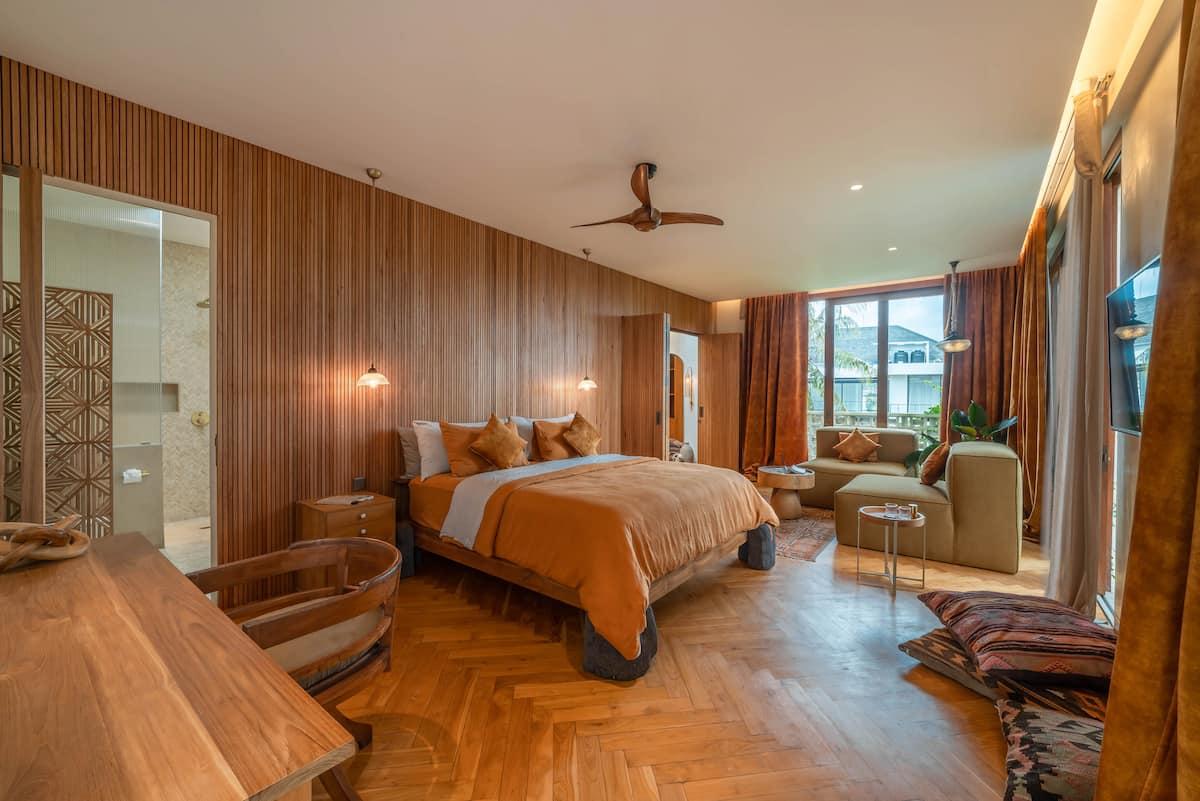 Ayala Saya - Photo 4