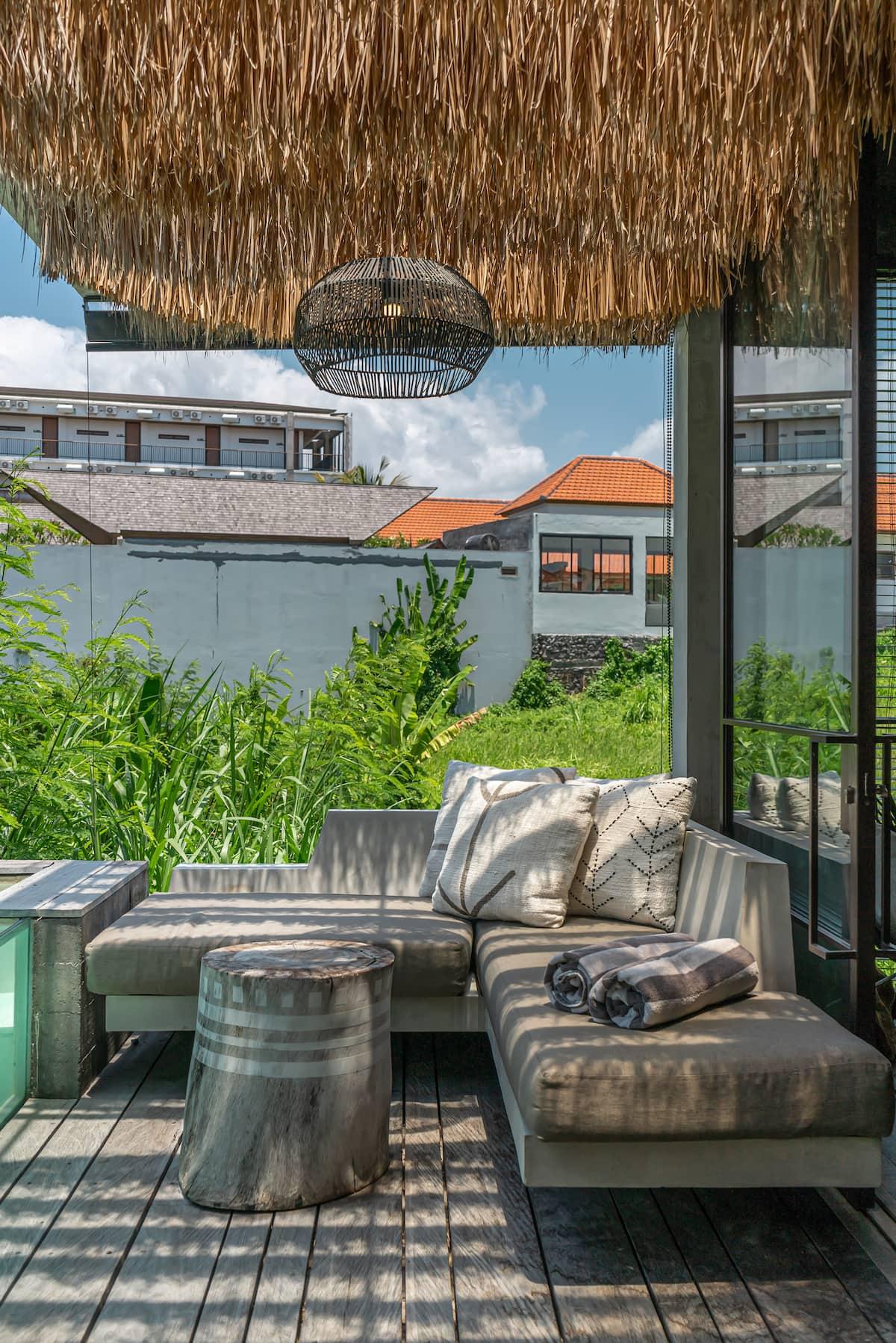 Batukaru Designer Suite - Photo 4