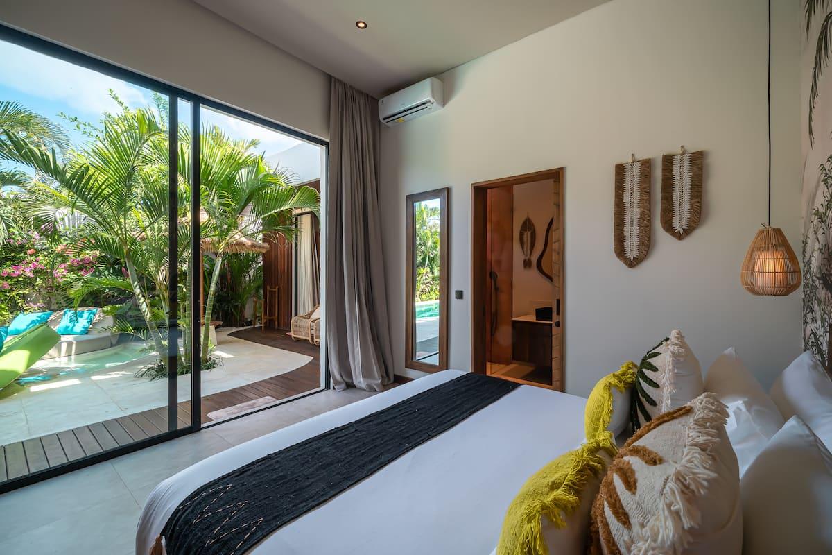 Yellow Moon - Photo 8