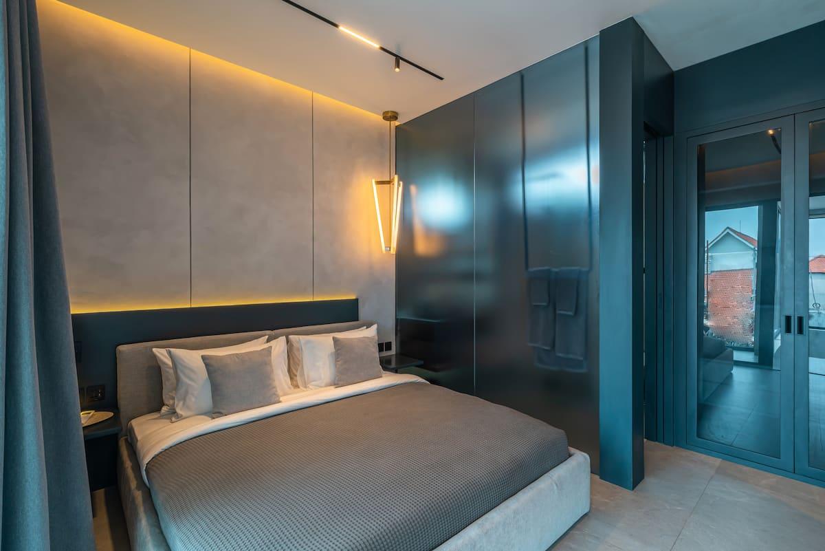 Under the Palms - Photo 8