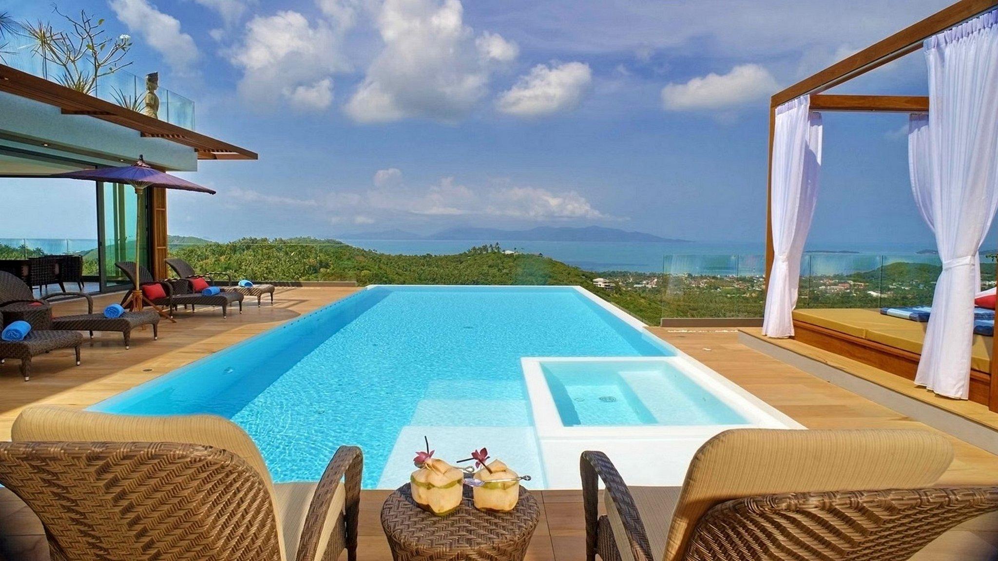 Crystal Blue Villa - Photo 2