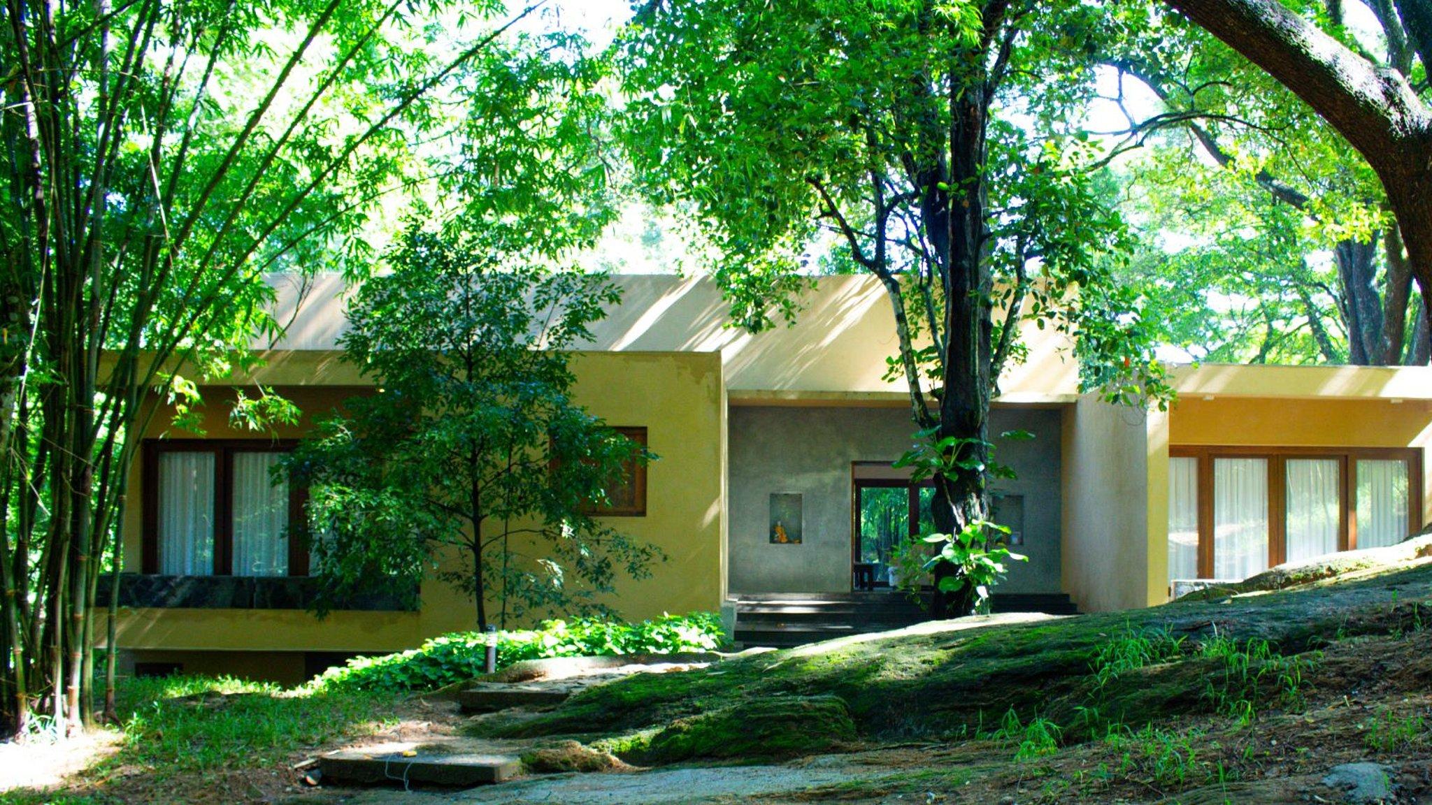 Cobalt Villa - Photo 2