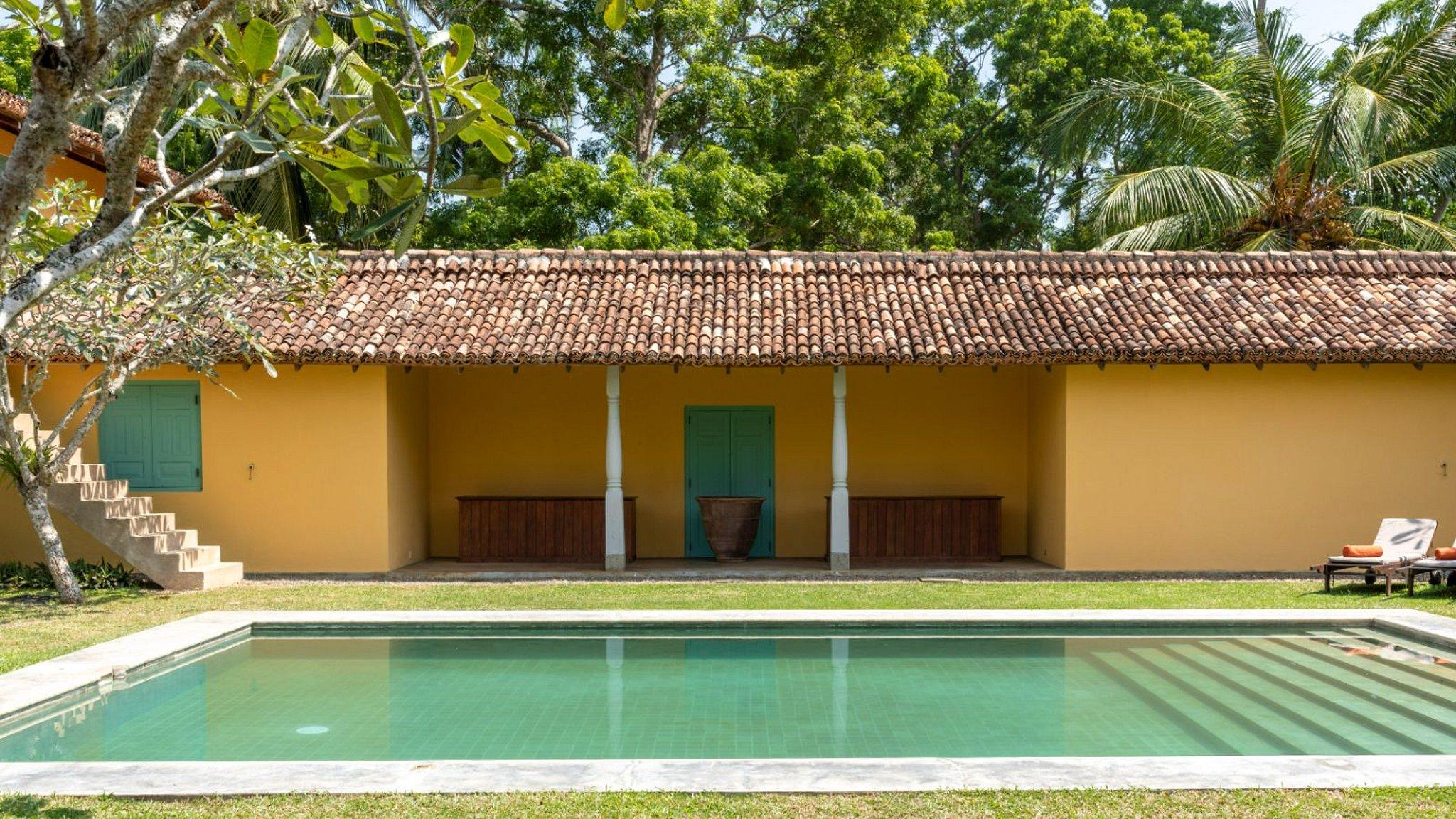 The Last House - Photo 2