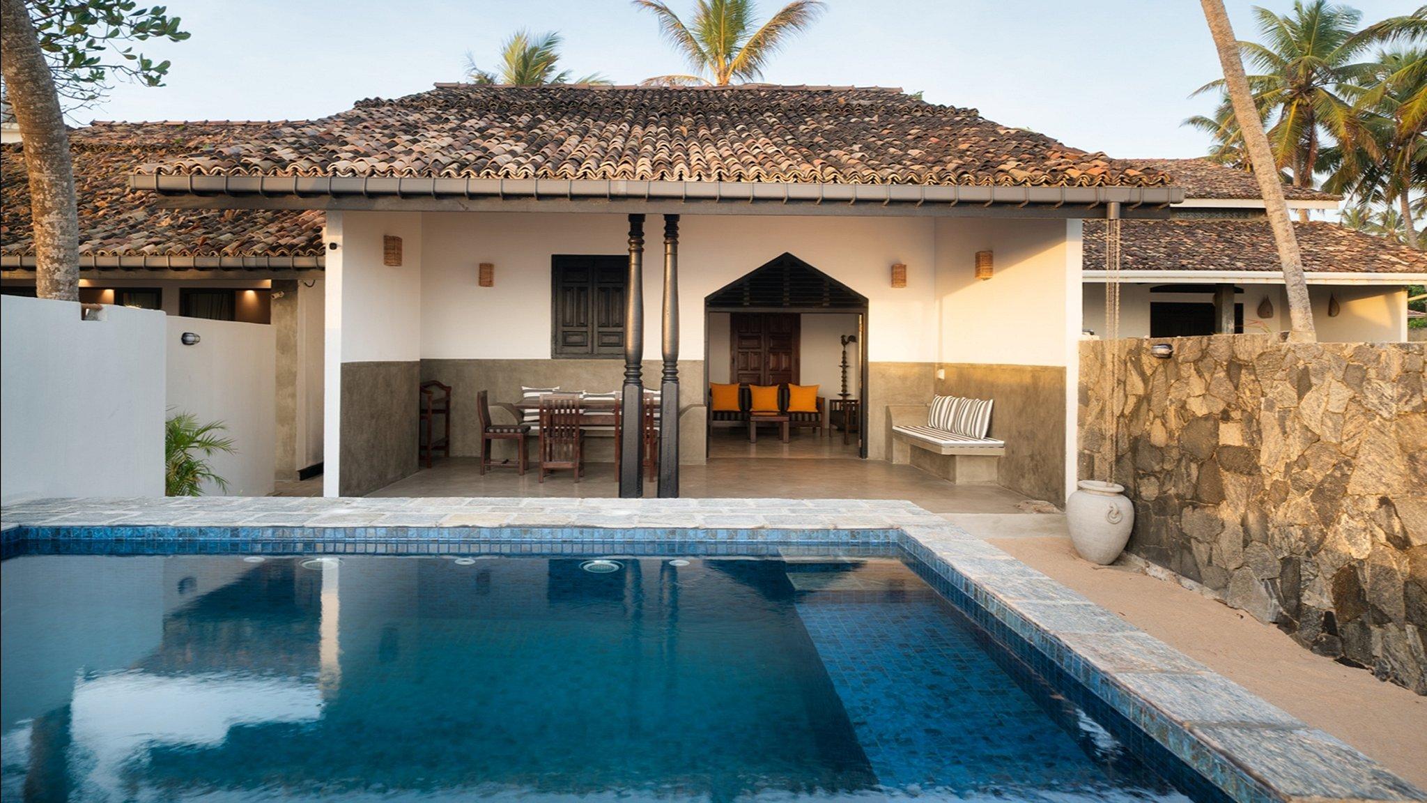 Blue Parrot Beach Villa - Photo 2