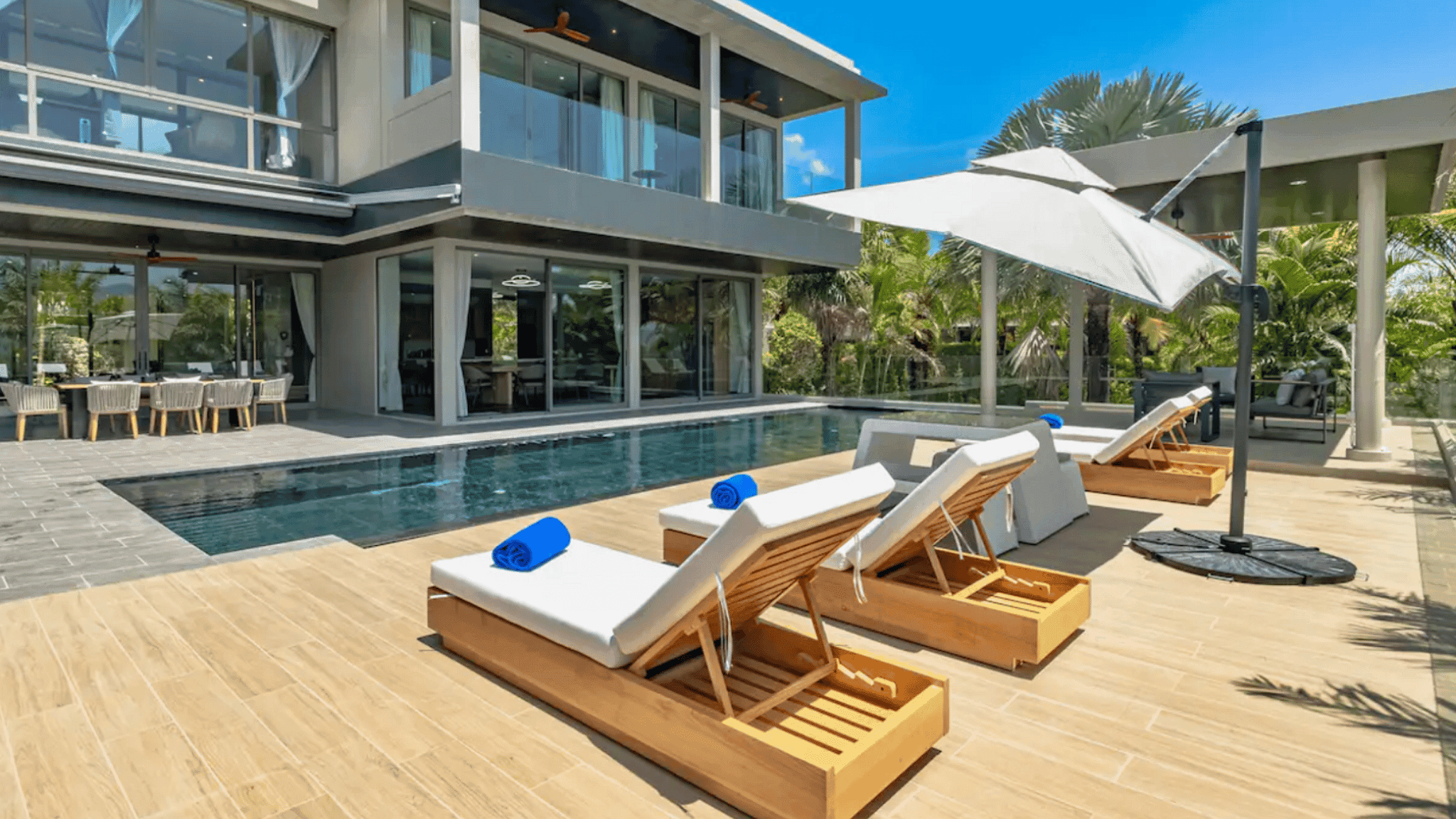 Lion Villa - Photo 3