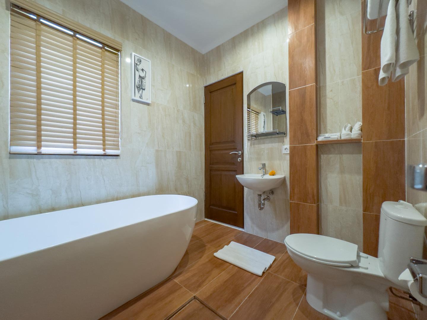 De Amelia Seminyak Villa - Photo 2