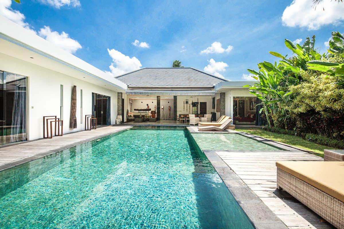 Villa Nikko - Photo 1