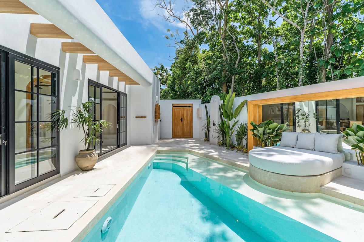 Villa Kailani - Photo 2