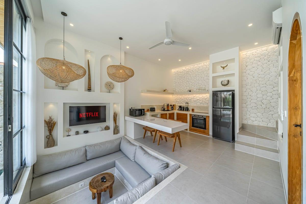 Villa Mira - Photo 2