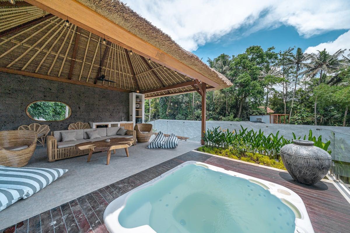 Jungle Oasis - Photo 3