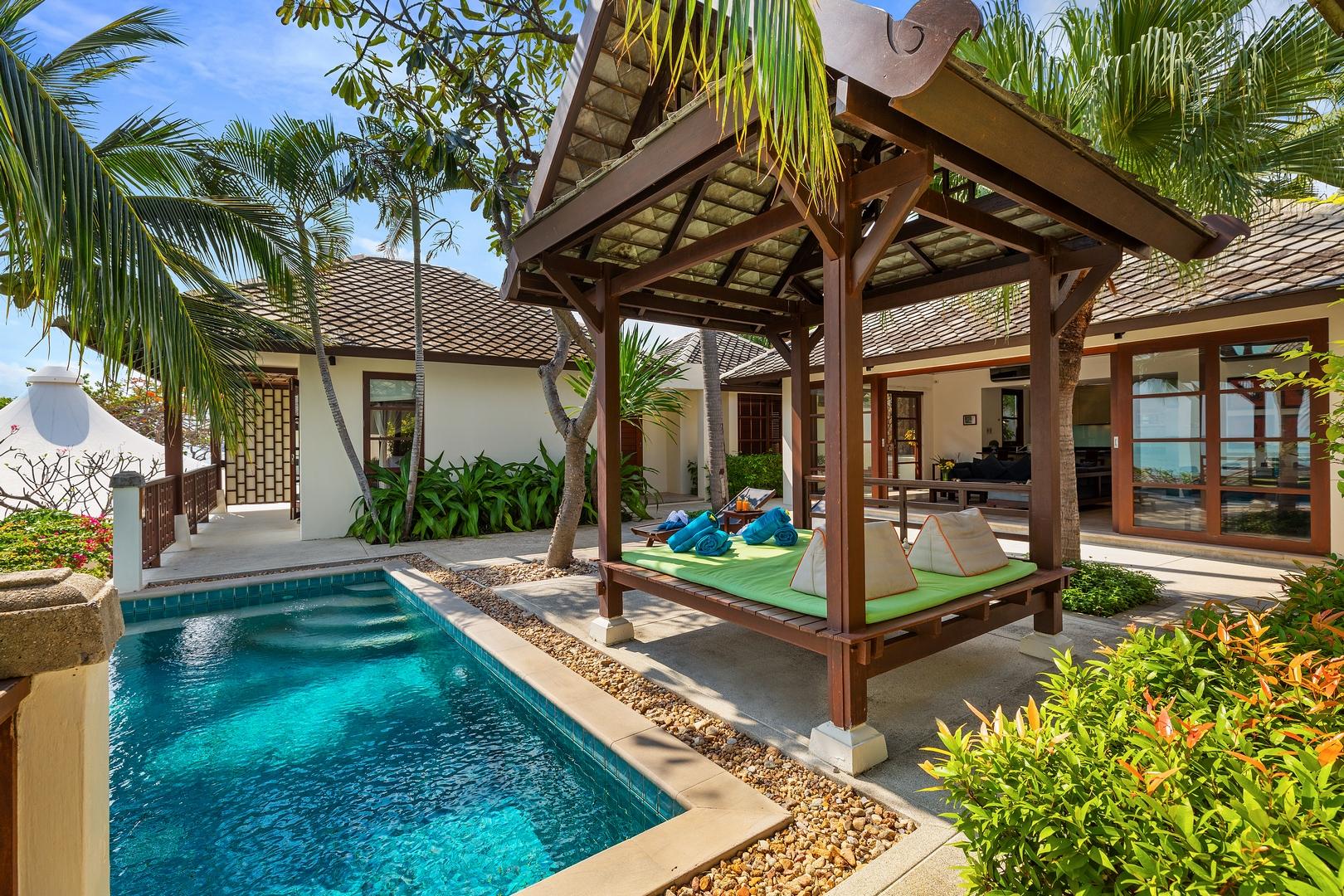 Aqua Vista 5 Bed - Photo 2