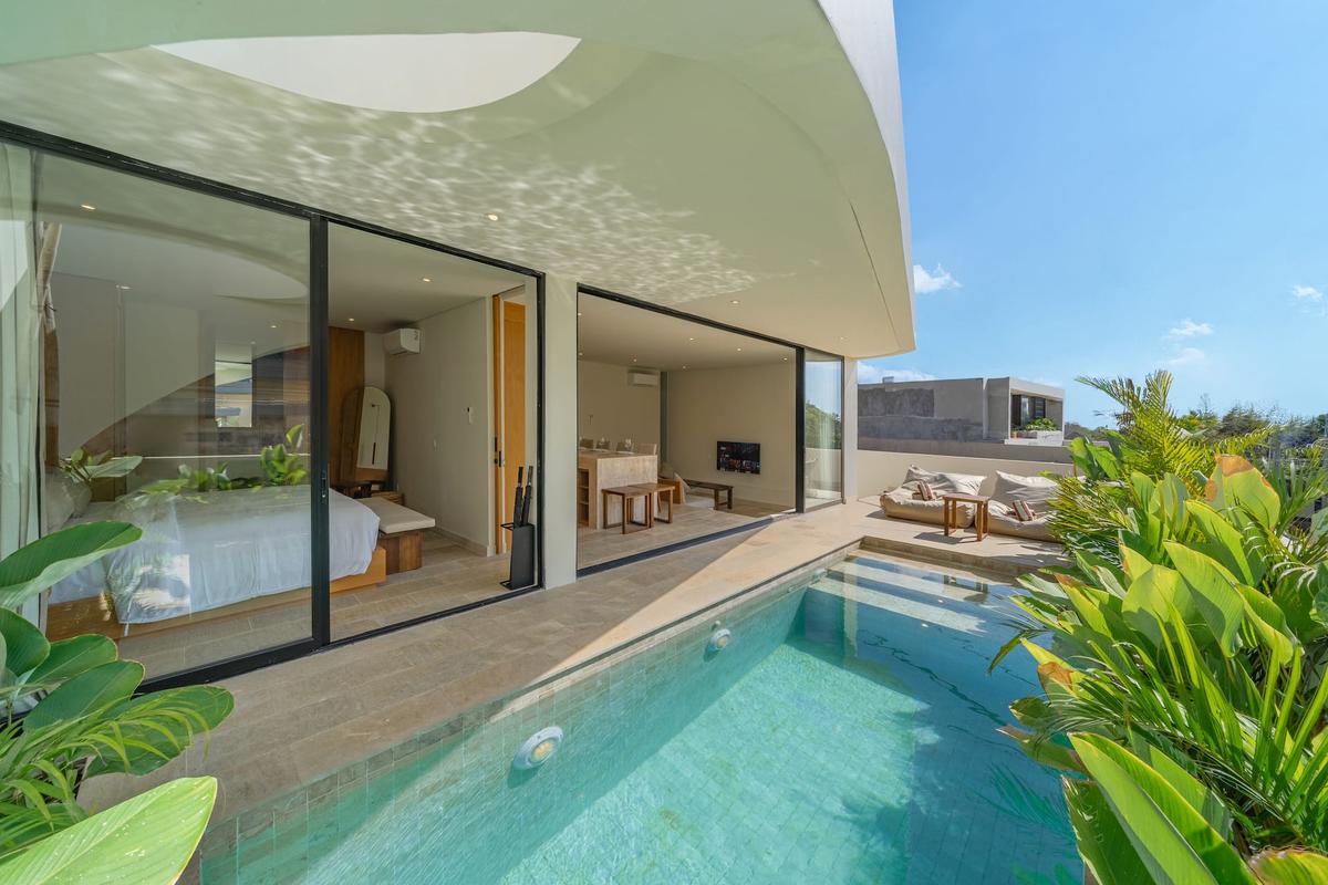 Villa Aura