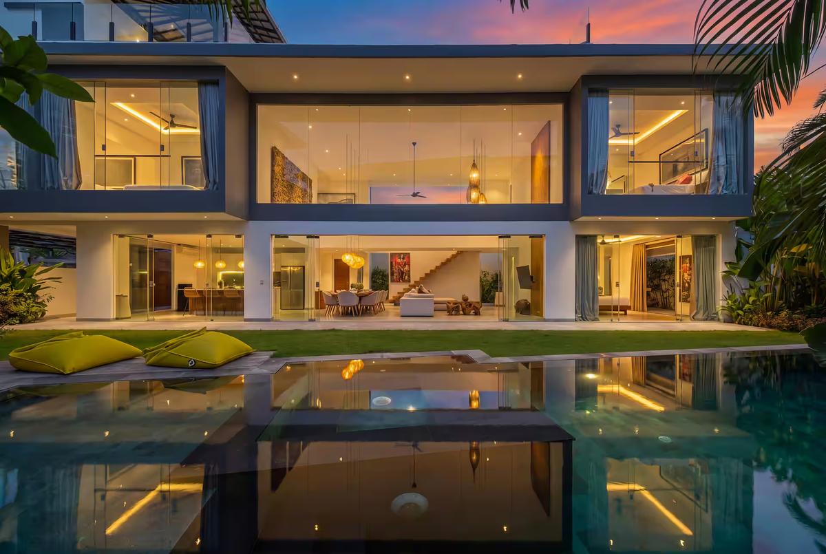 The Jendela House