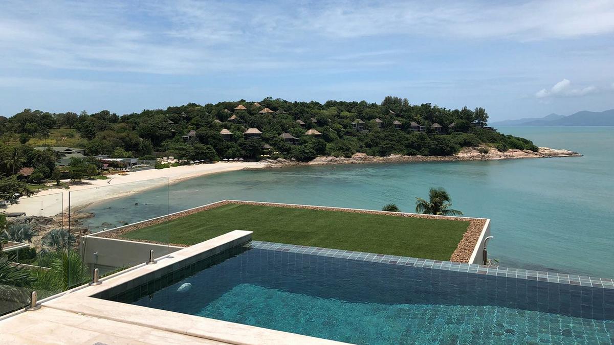 Villa By The Bay