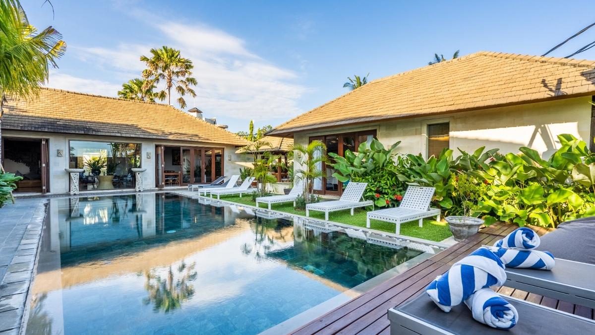 The Akasha Villa Premiere