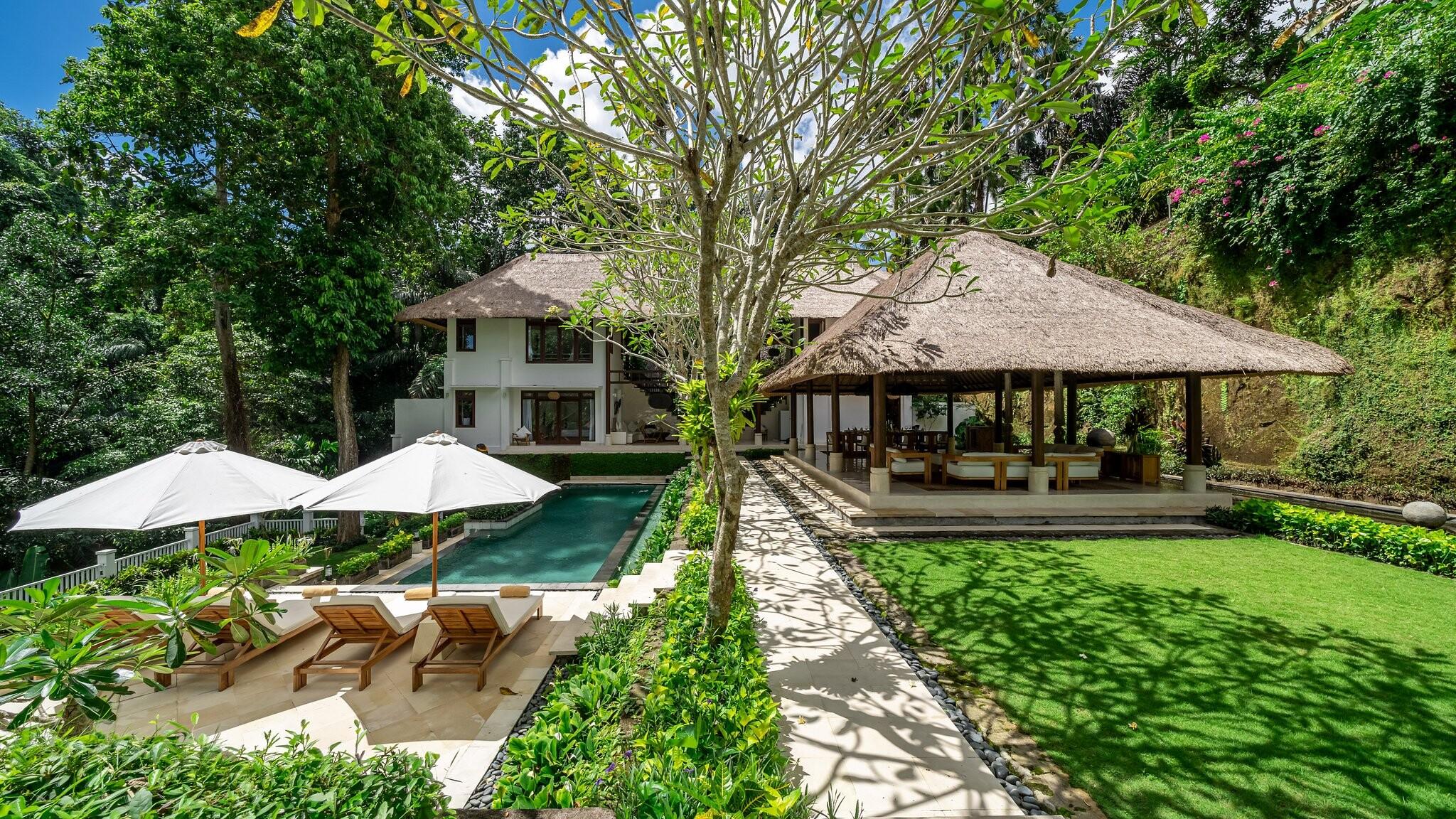 Villa Jewel - Photo 1