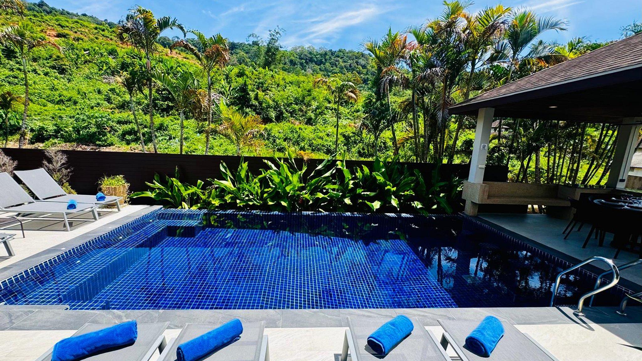 Villa Crystal Nai Harn - Photo 2