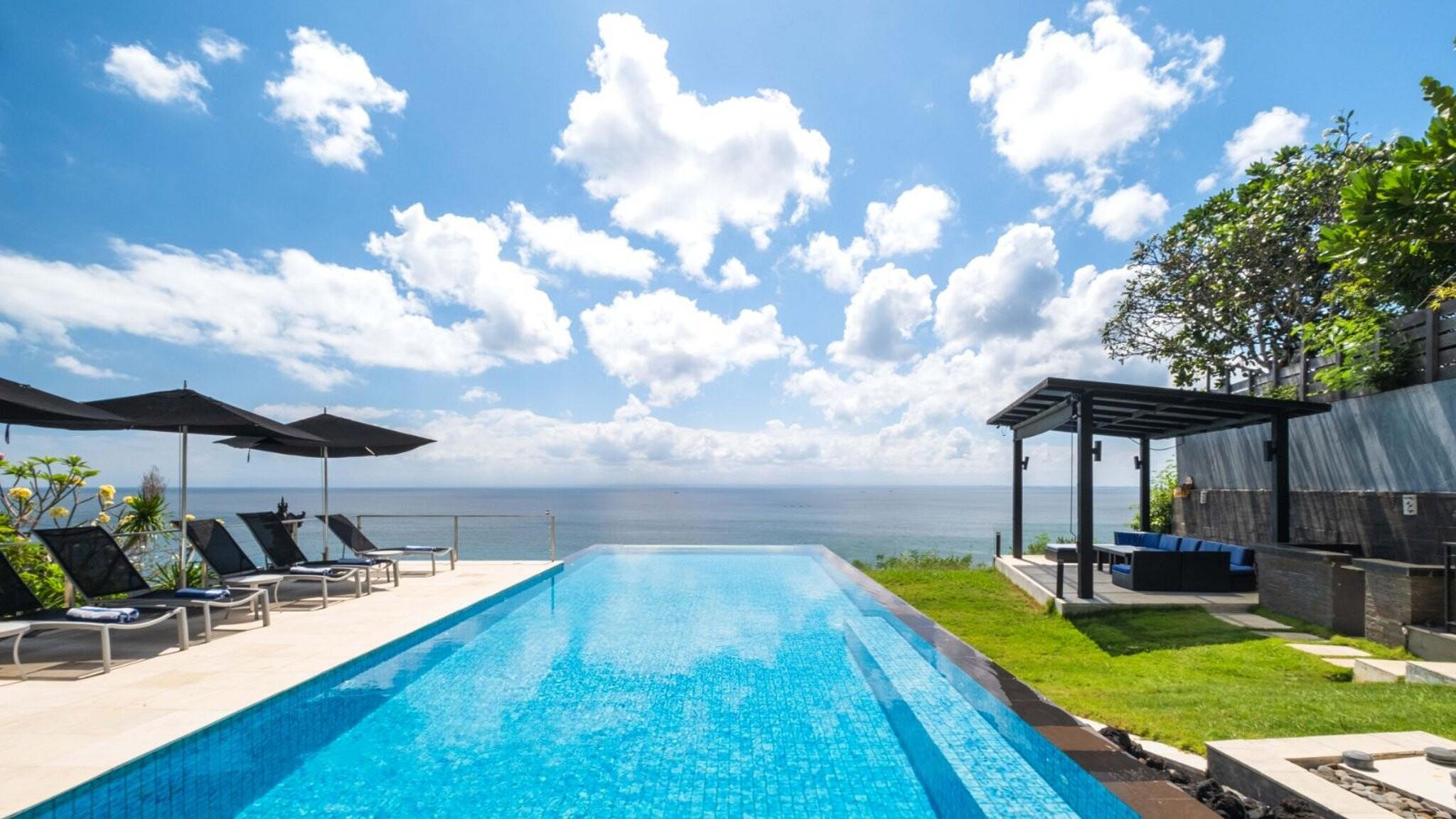 Suluban Cliff Villa - Photo 2