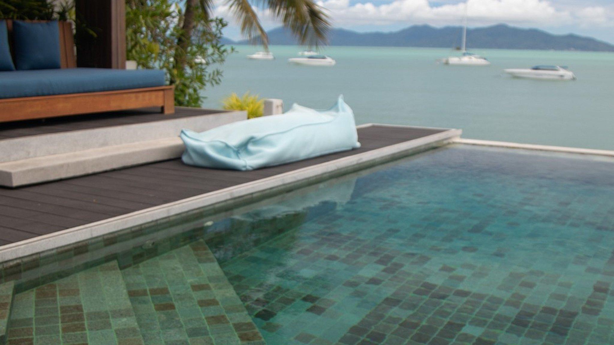 Celes Beachfront Pool Suite - Photo 3