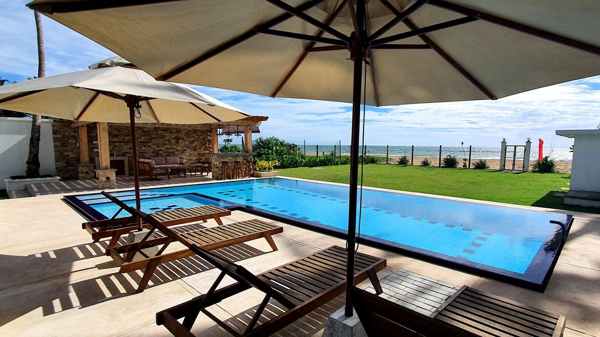 Aryan Beach Villa - Photo 3