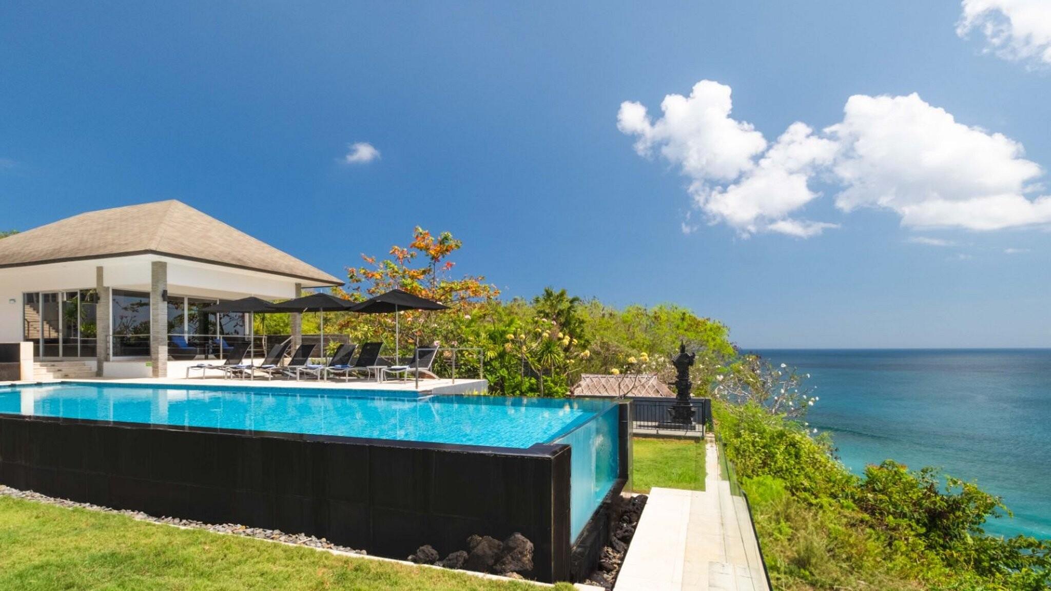 Suluban Cliff Villa - Photo 3