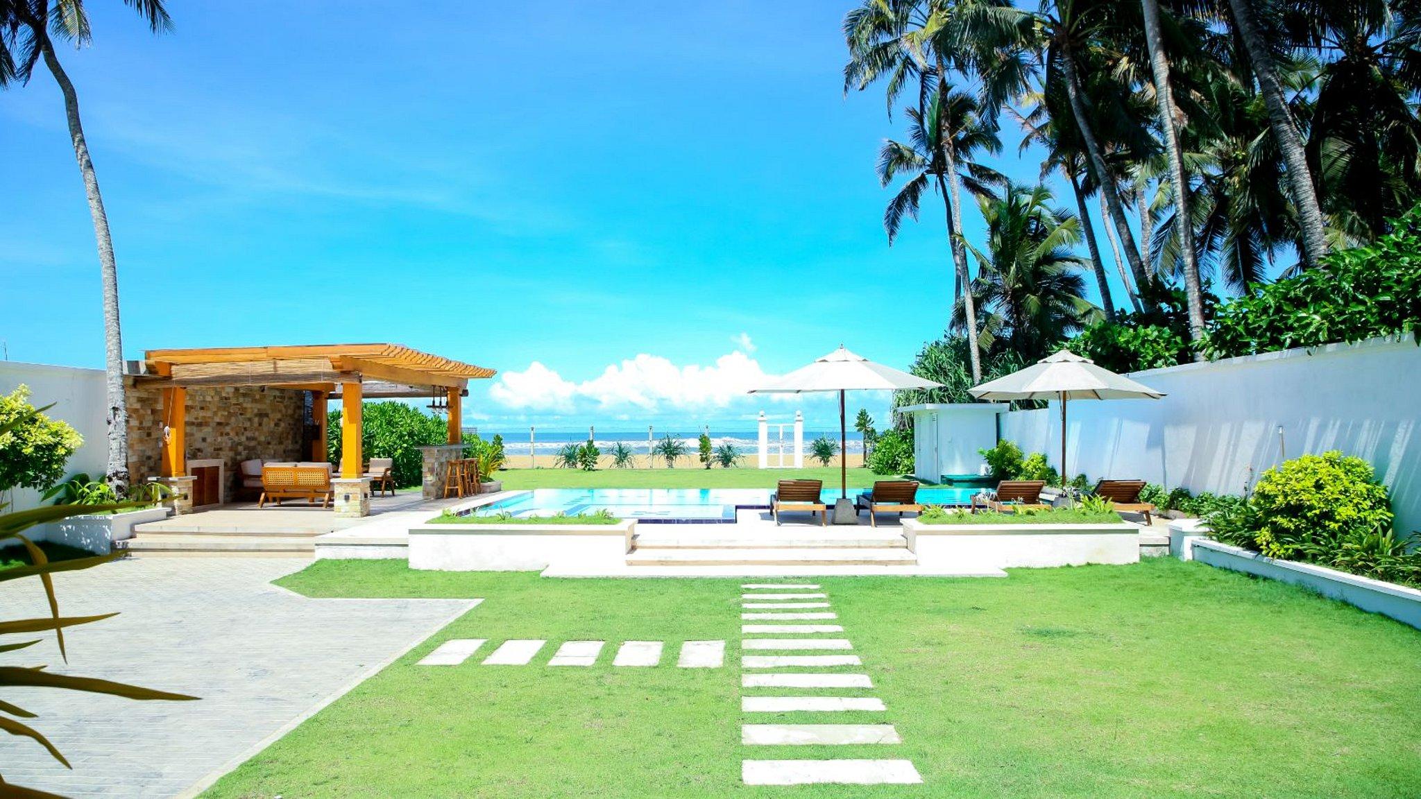 Aryan Beach Villa - Photo 4