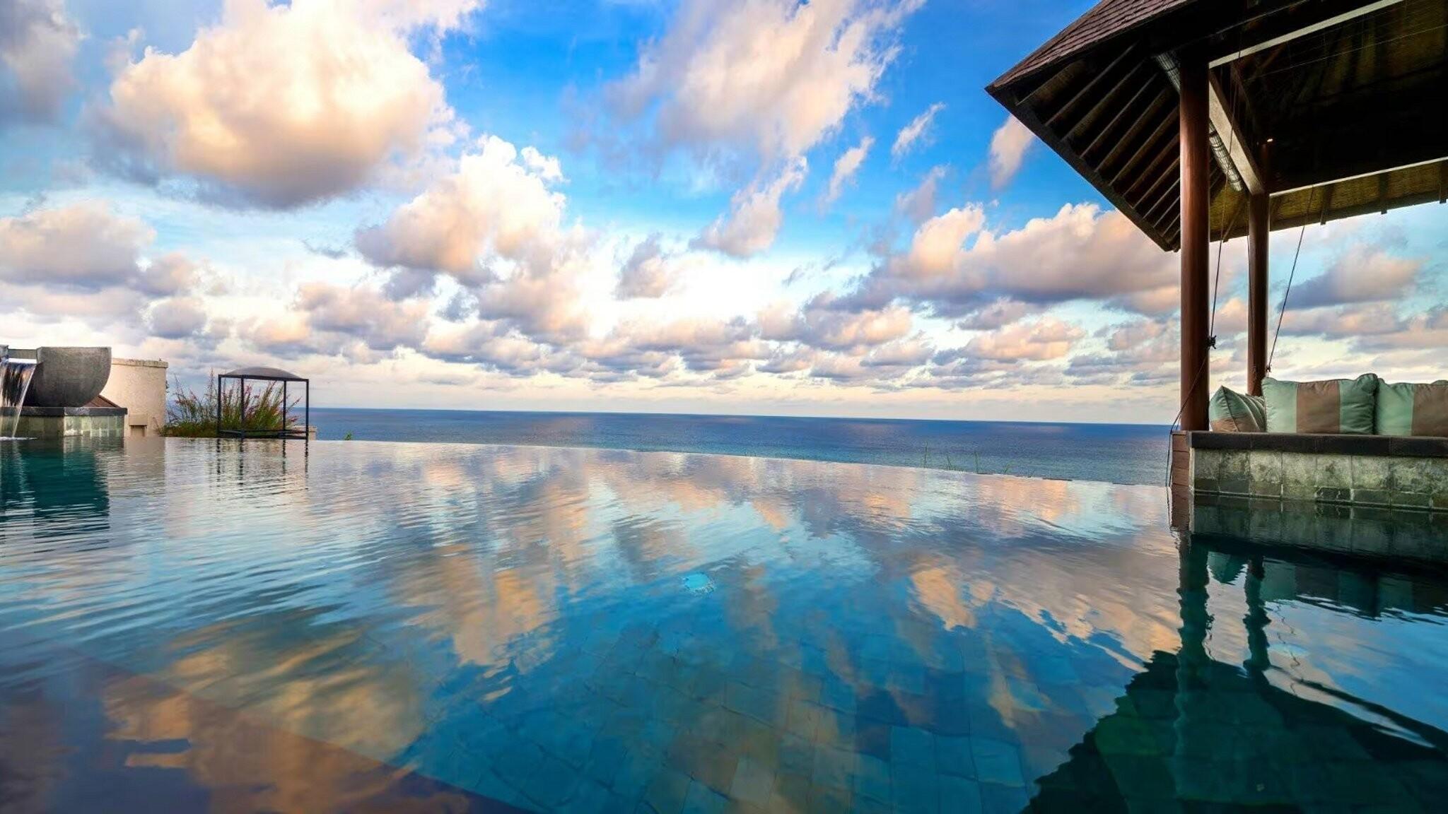 Villa Bidadari Cliffside Estate - Photo 4