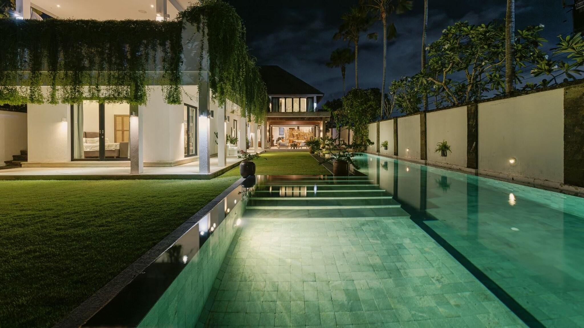 The Beach Villa Cemagi - Photo 5