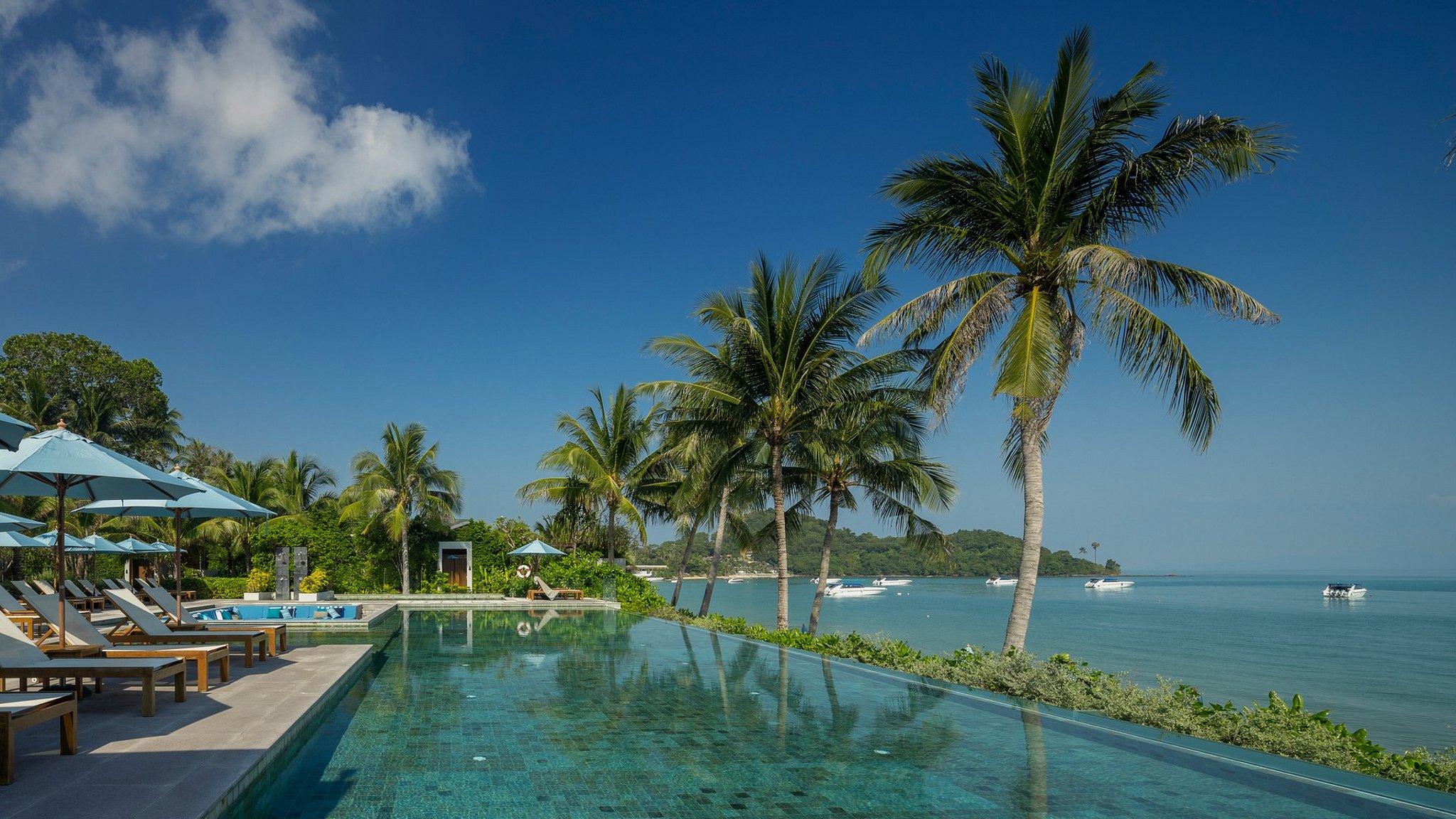 Celes Beachfront Pool Suite - Photo 7
