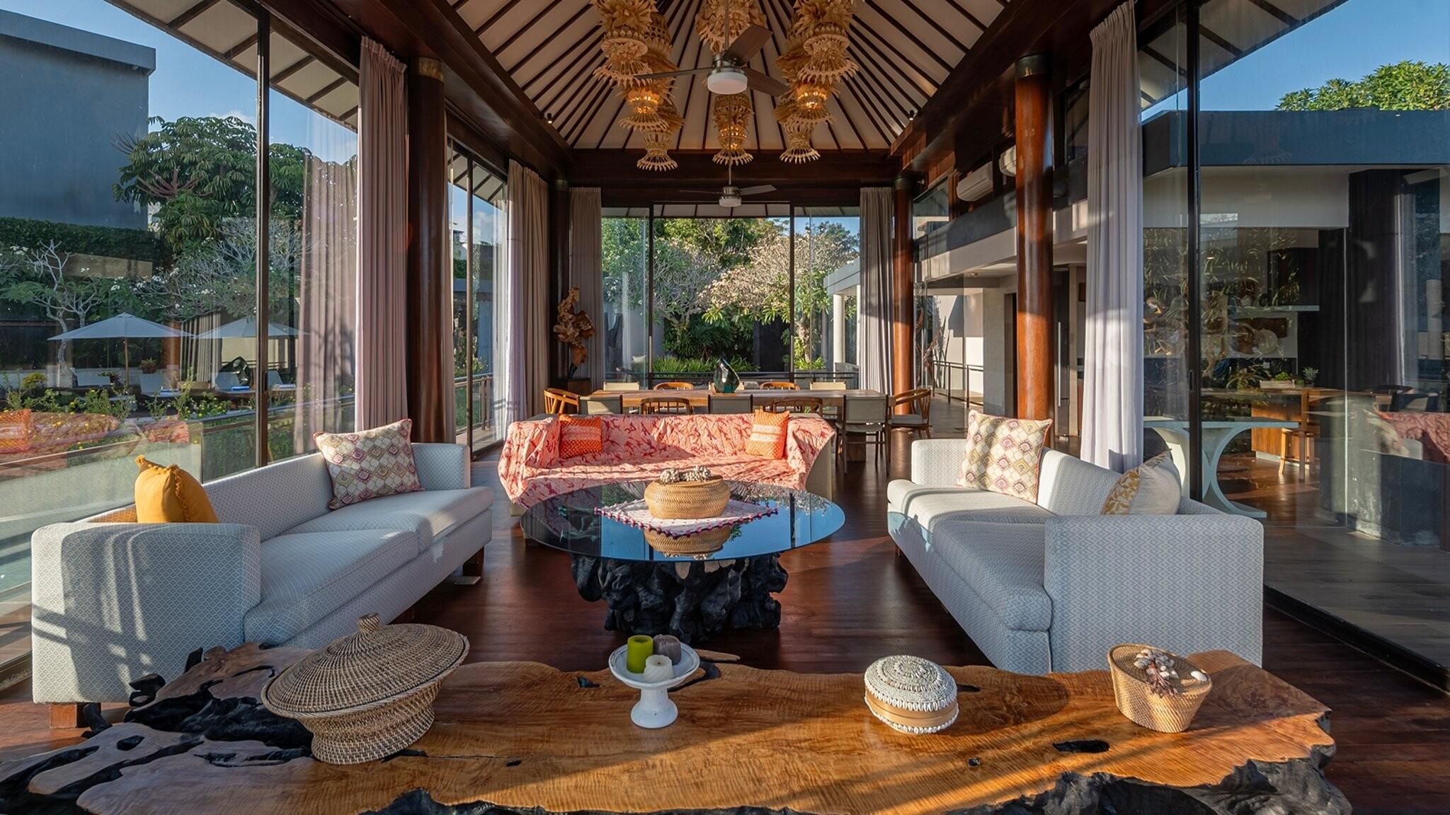 By The Cliff Villa - Photo 8