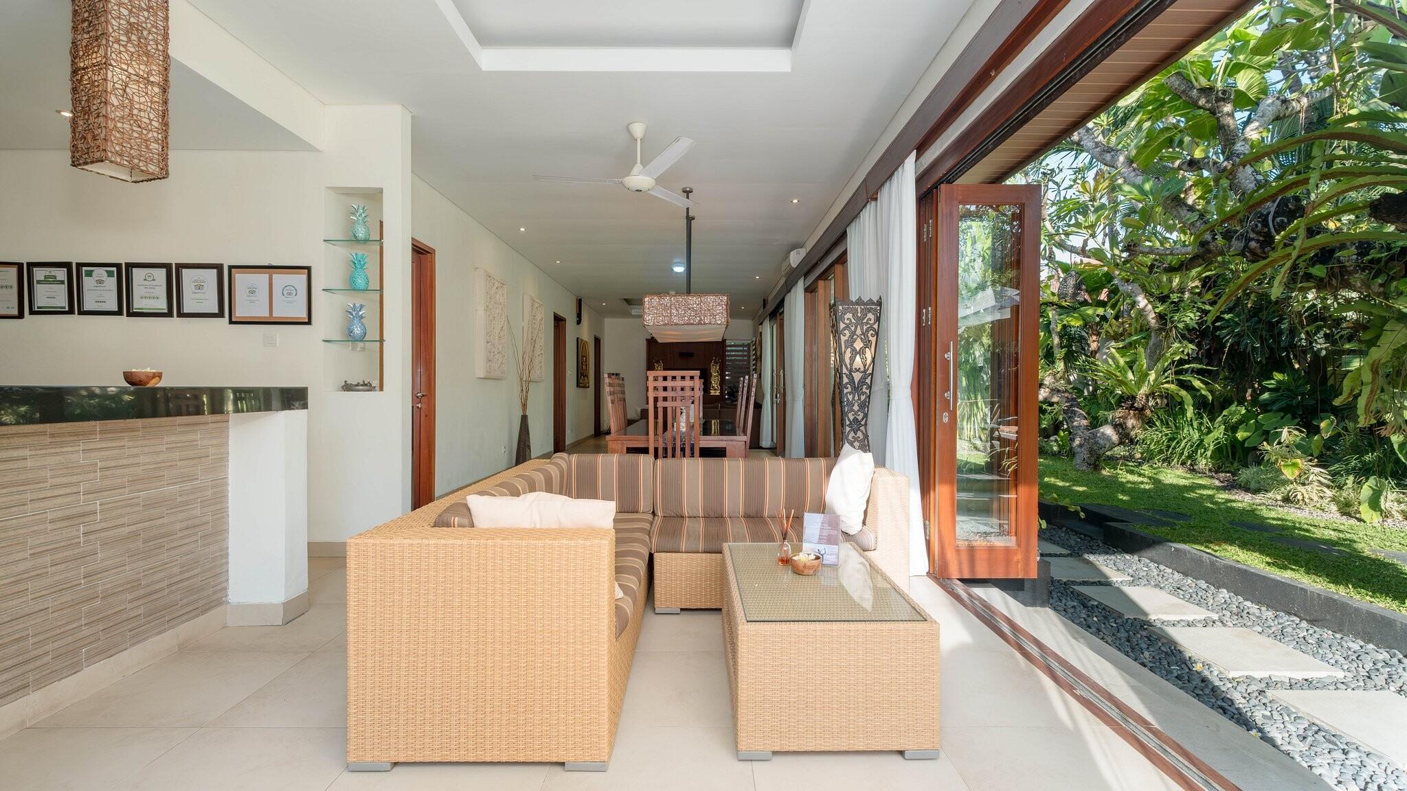 Villa Seriska Dua Sanur - Photo 8
