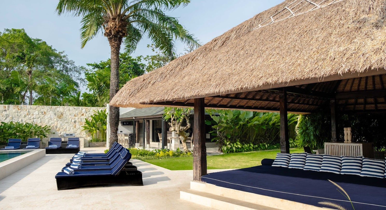 Villa Kubu Dewi Sri - Image 49