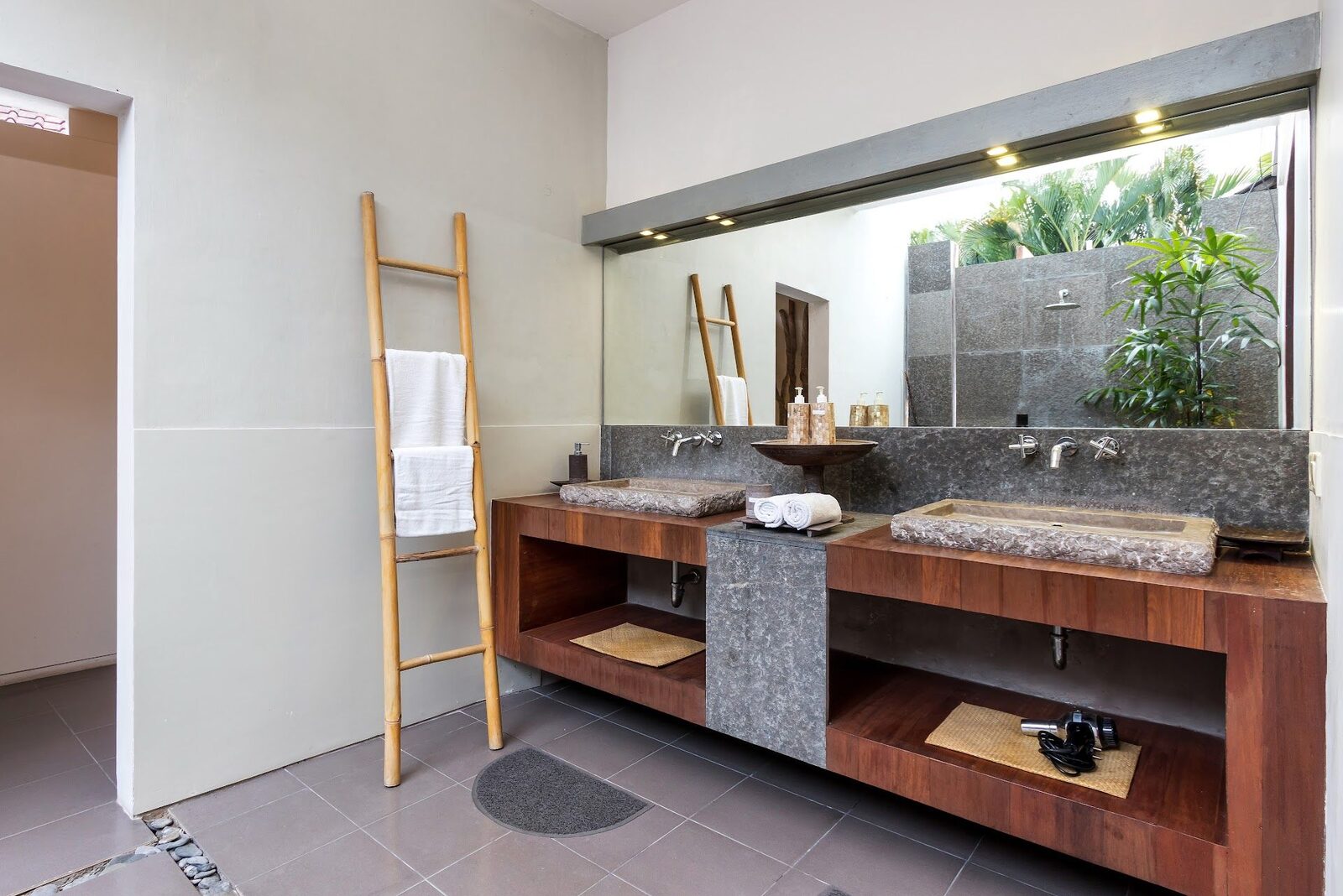 Alarte Estate - Image 18