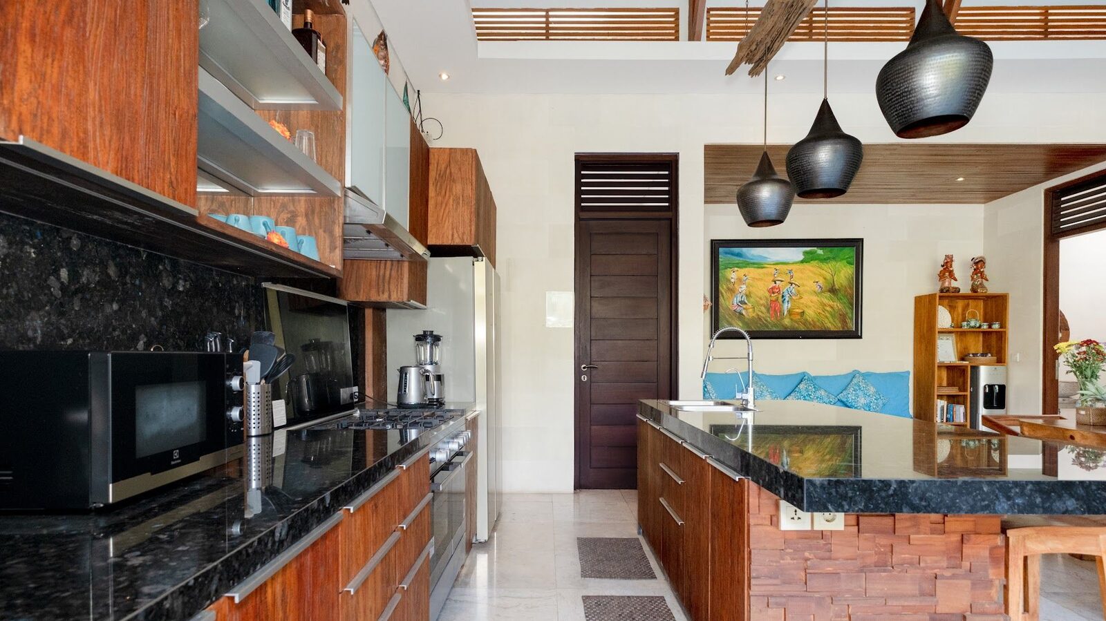 Alice Estate - Image 35