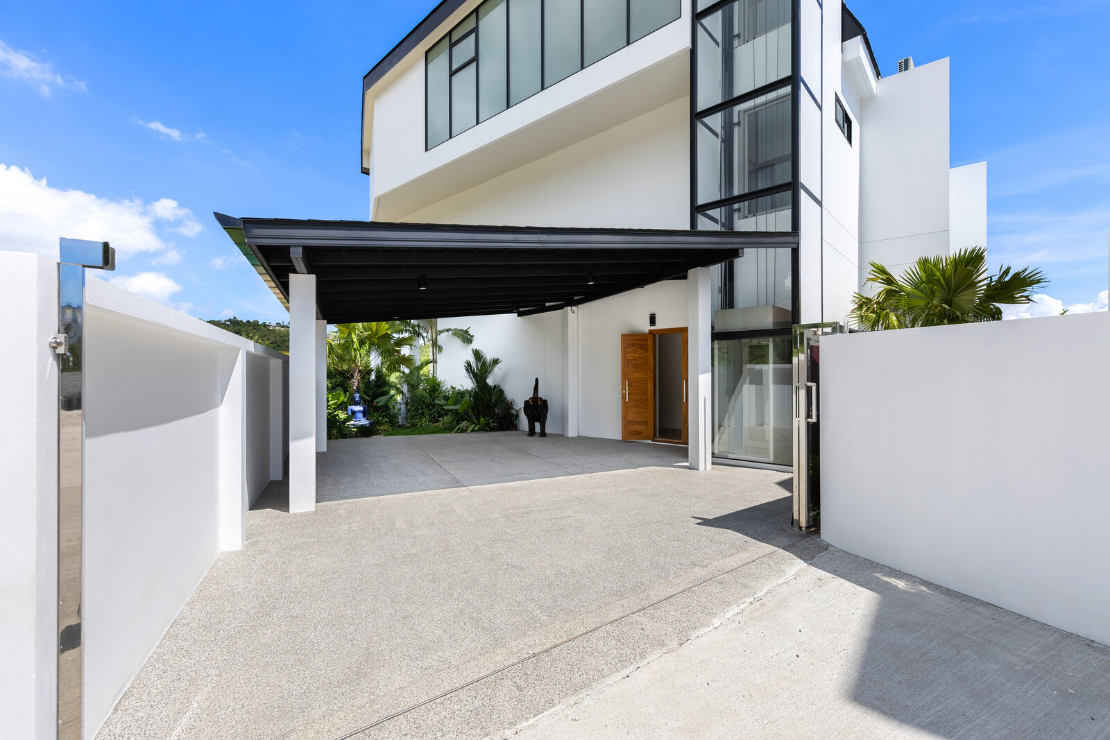 Blue Pearl Villa - Image 3