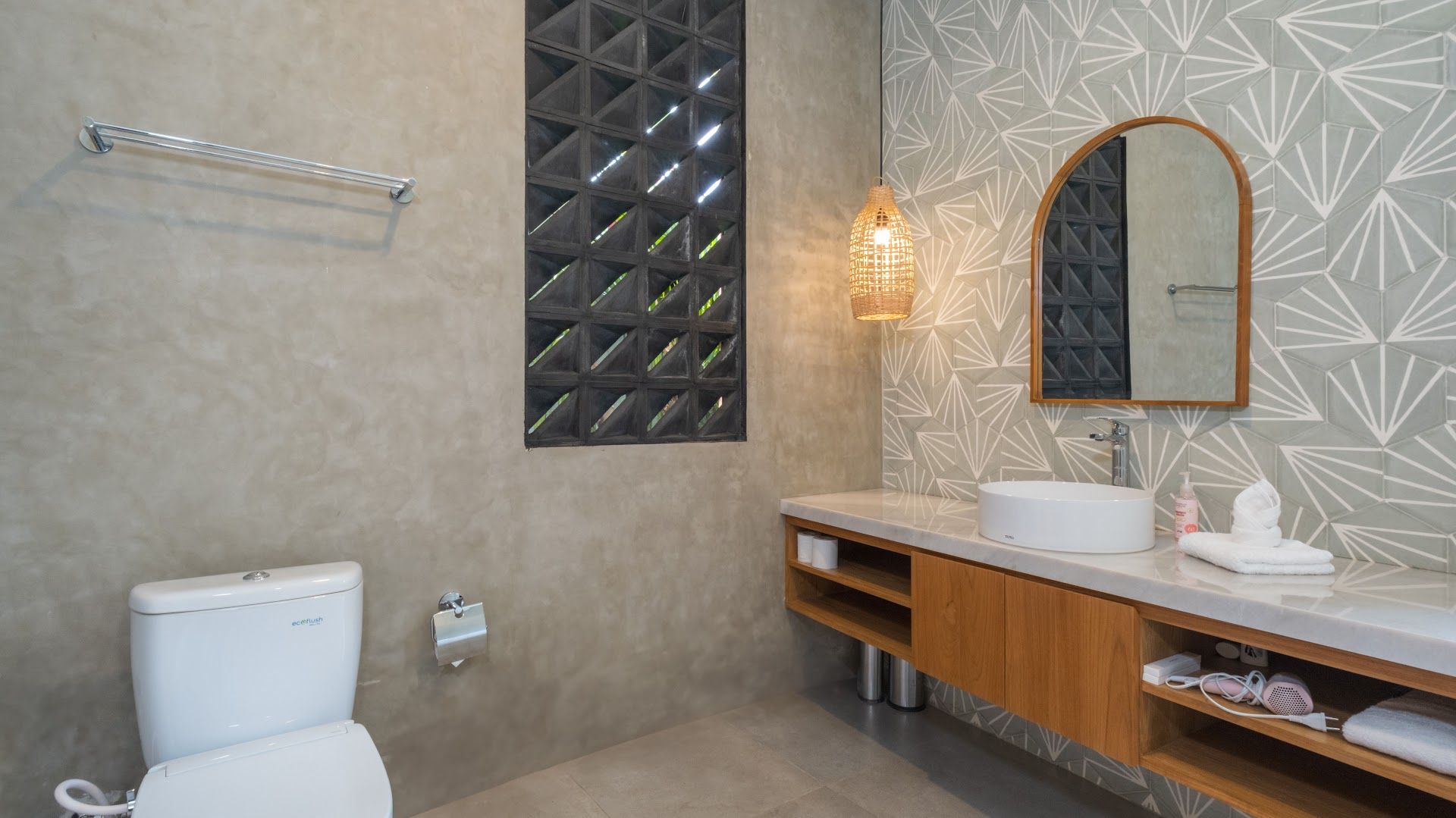 Elephant Villa Estate - Image 6