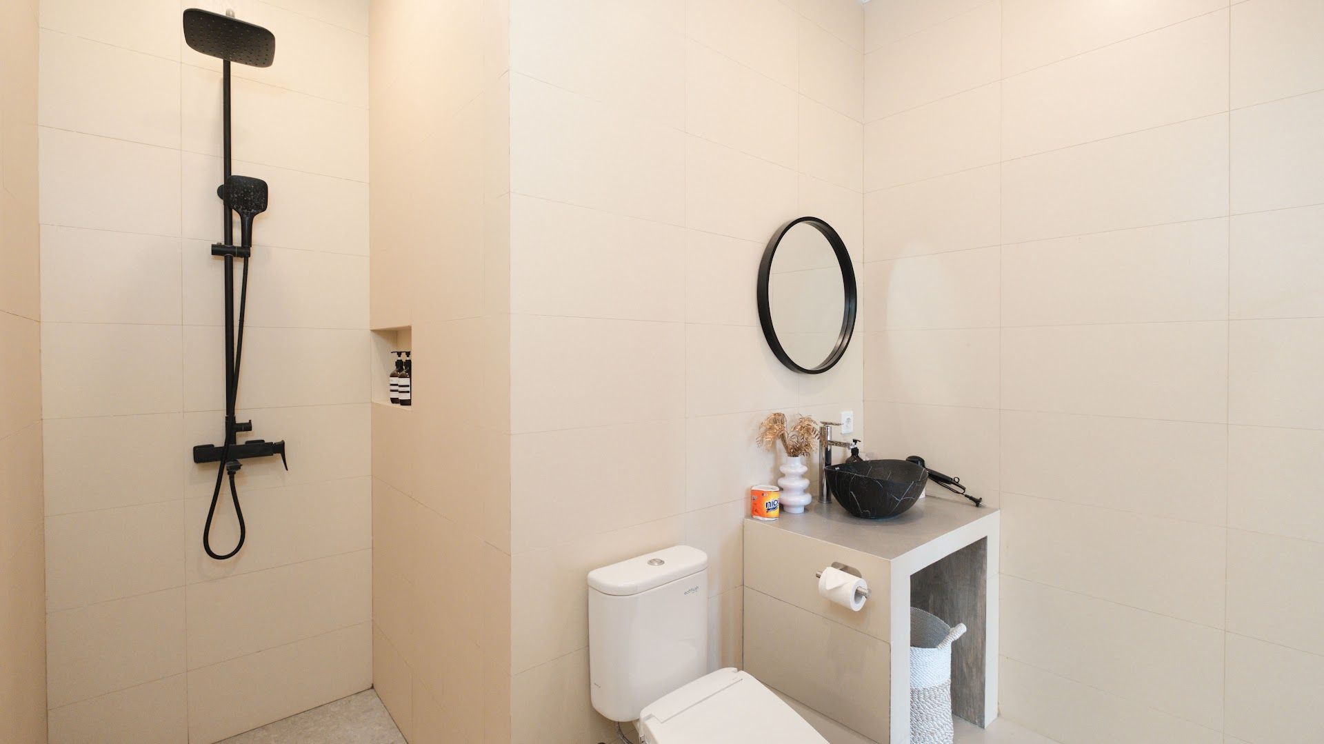 Elephant Villa 5 - Image 6