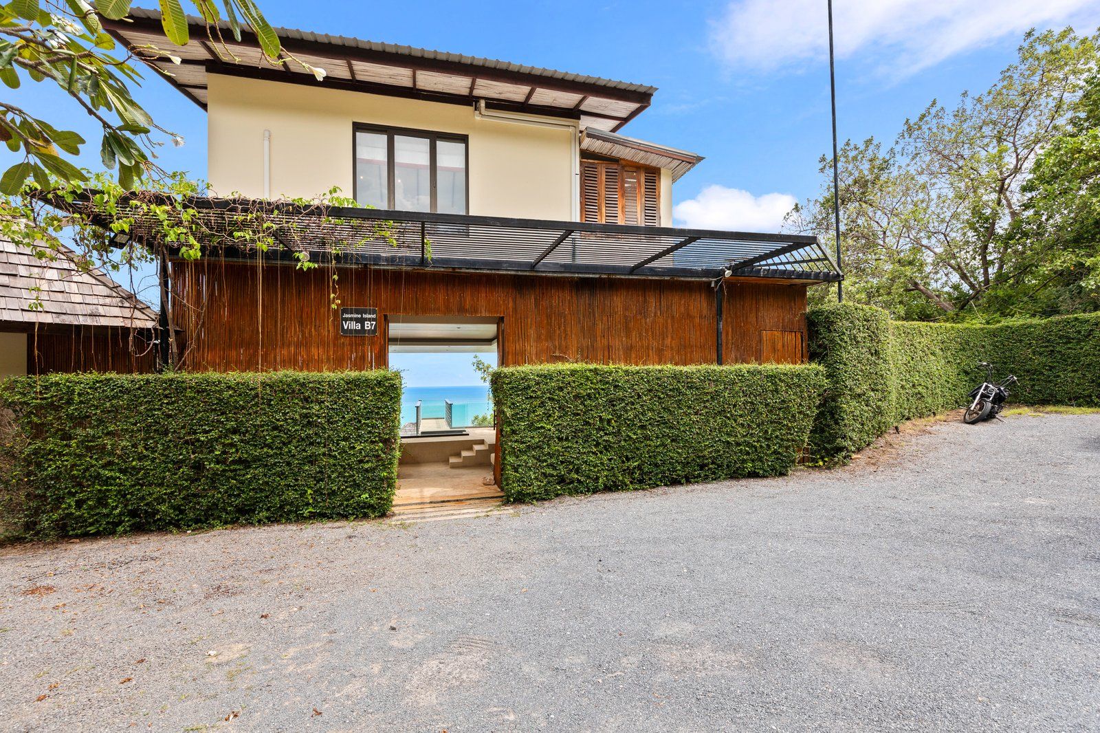 Jasmine Waterslide - Image 6