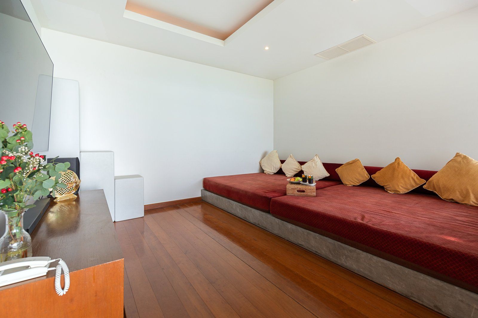 Jasmine Waterslide - Image 12