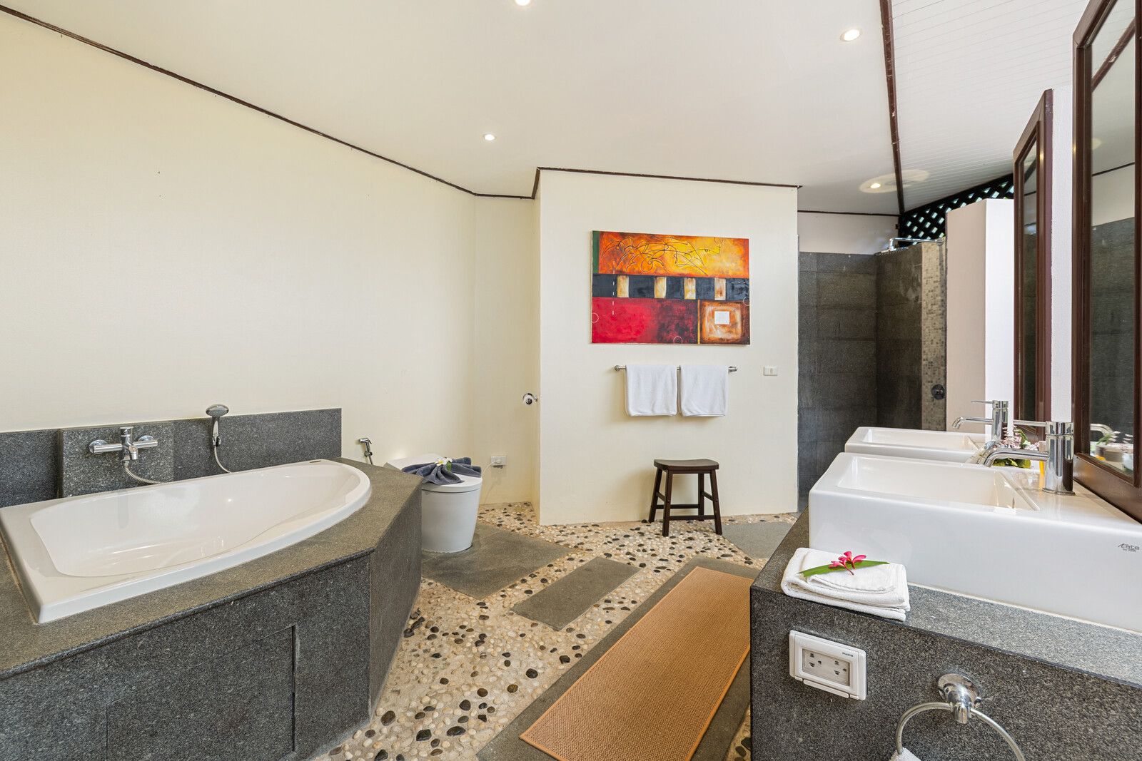 Lipa Talay Valaya Blue - Image 12